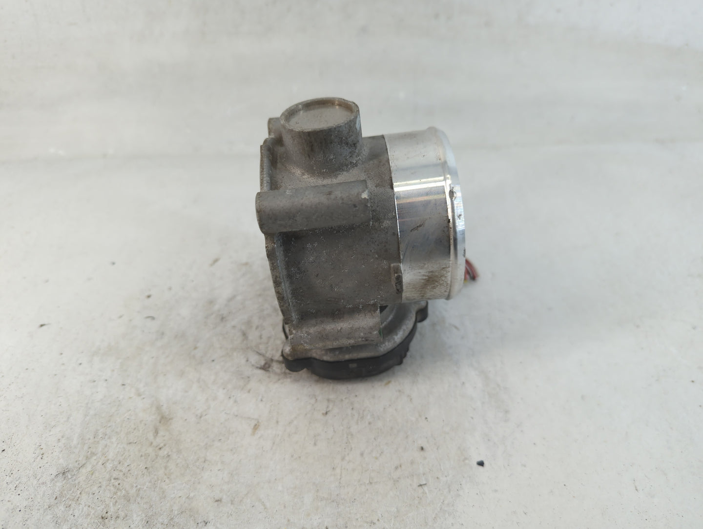 2020-2023 Hyundai Sonata Throttle Body P/N:35100-2S000 Fits Fits 2020 2021 2022 2023 OEM Used Auto Parts - Oemusedautoparts1