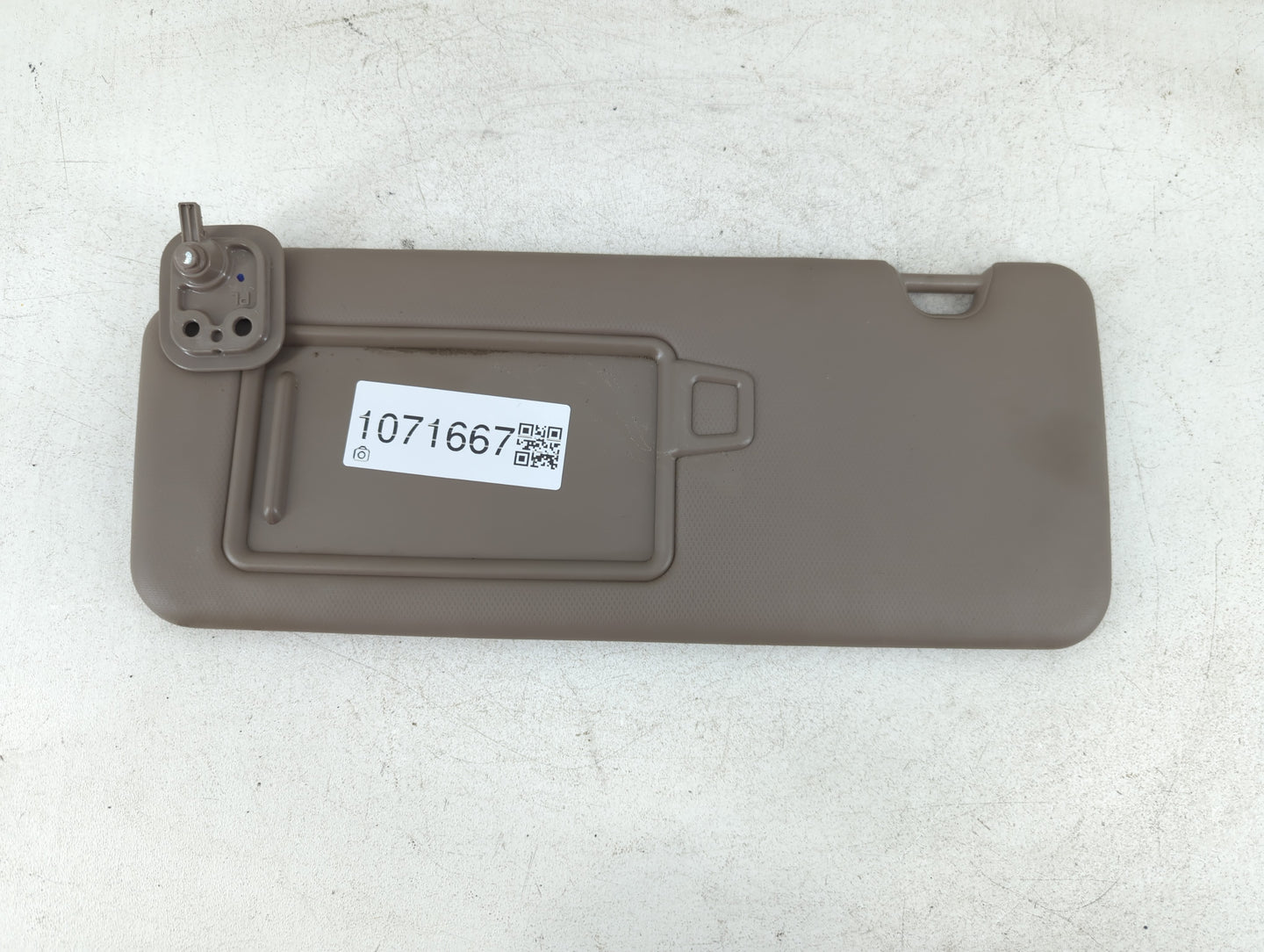 2016-2021 Hyundai Tucson Sun Visor Shade Replacement Passenger Right Mirror Fits Fits 2016 2017 2018 2019 2020 2021 OEM Used