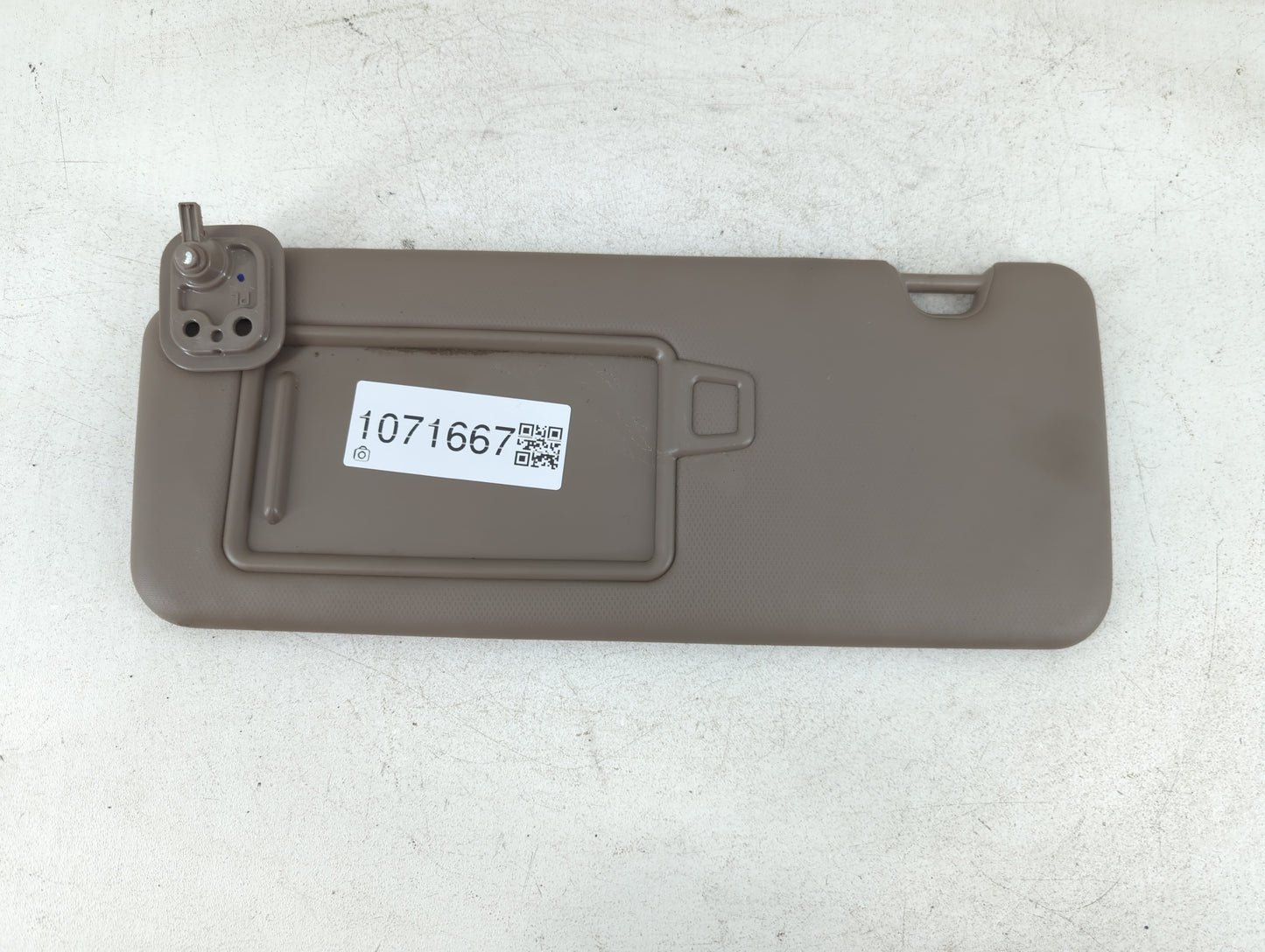 2016-2021 Hyundai Tucson Sun Visor Shade Replacement Passenger Right Mirror Fits Fits 2016 2017 2018 2019 2020 2021 OEM Used