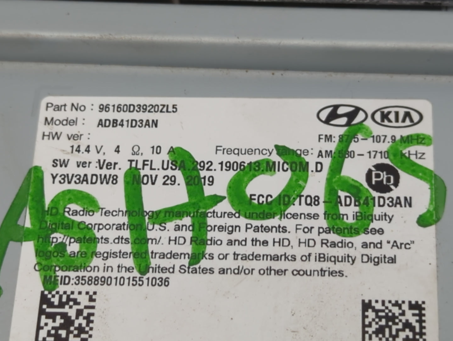 2019-2021 Hyundai Tucson Radio AM FM Cd Player Receiver Replacement P/N:96160D3920ZL5 Fits Fits 2019 2020 2021 OEM Used Auto