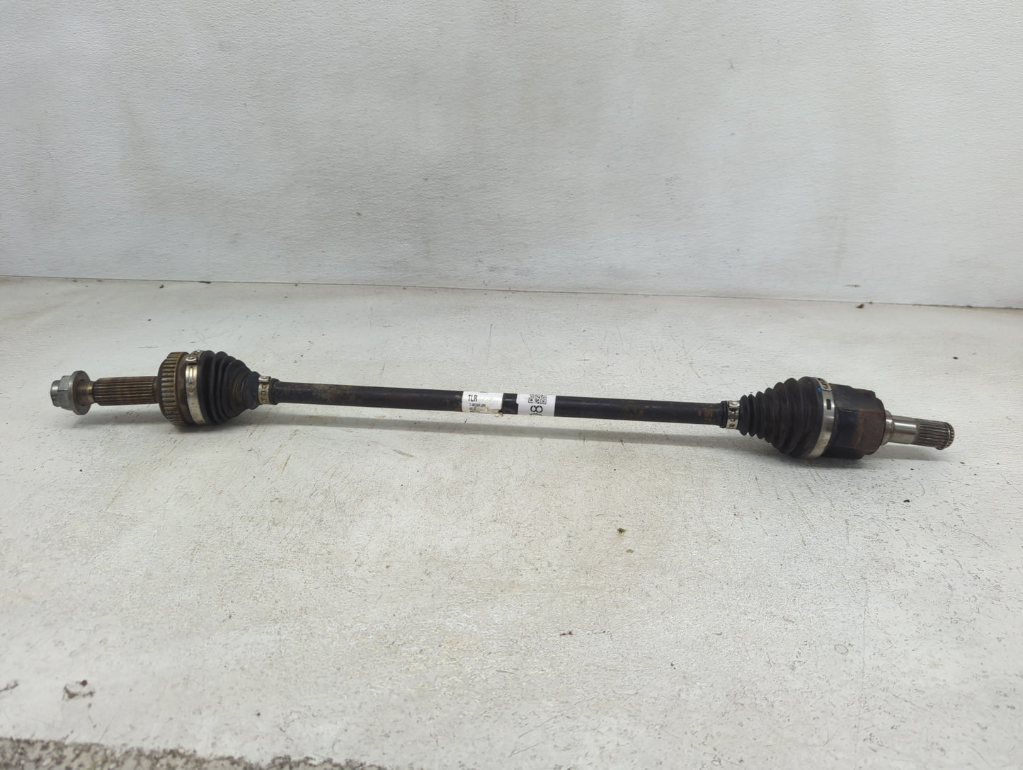 2016-2021 Hyundai Tucson Axle Shaft Rear Passenger Cv C/v - Oemusedautoparts1.com
