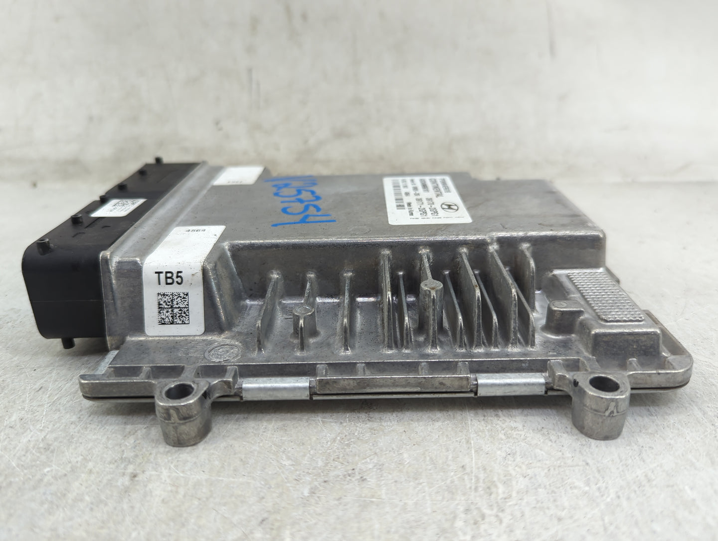 2019-2021 Hyundai Tucson PCM Engine Control Computer ECU ECM PCU OEM P/N:39170-2GPG1 39171-2GPG1 Fits Fits 2019 2020 2021 OE