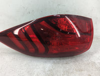 2019-2021 Hyundai Tucson Tail Light Assembly Passenger Right OEM P/N:92402D3550 Fits Fits 2019 2020 2021 OEM Used Auto Parts