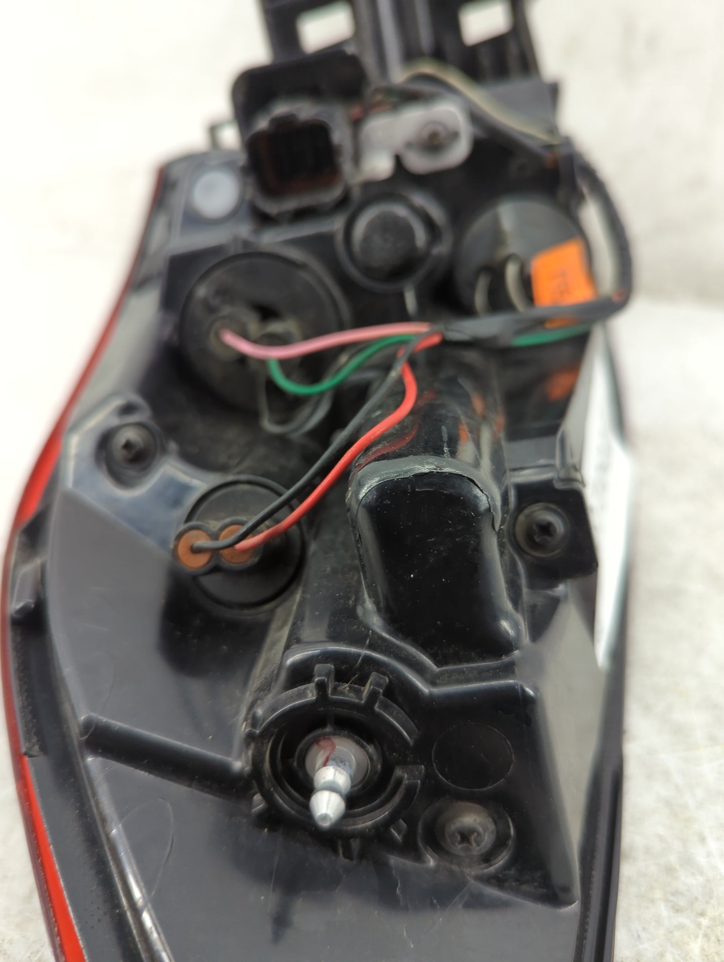 2019-2021 Hyundai Tucson Tail Light Assembly Passenger Right OEM P/N:92402D3550 Fits Fits 2019 2020 2021 OEM Used Auto Parts