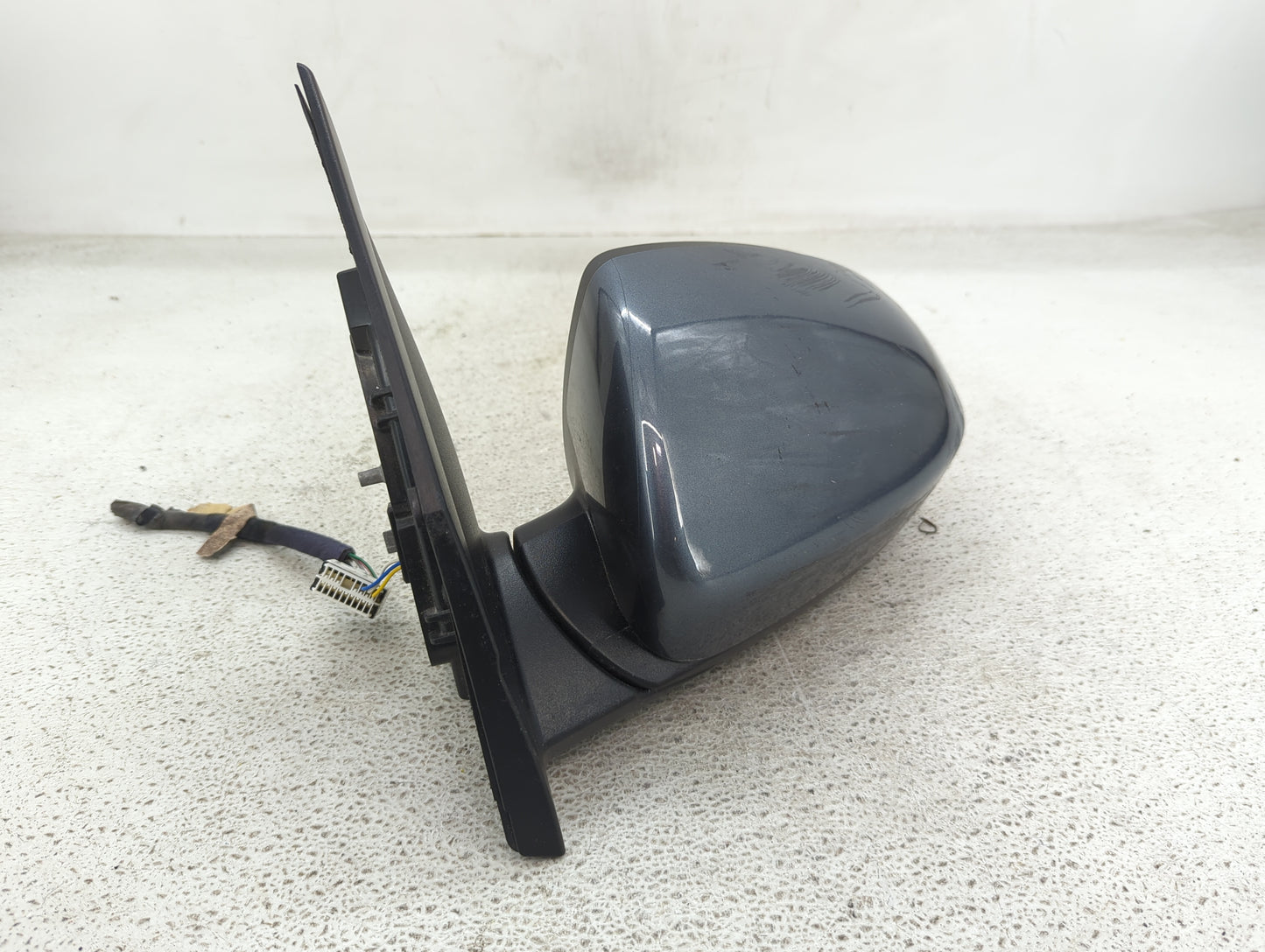 2019-2021 Hyundai Tucson Driver Side View Mirror - Left Door Mirror OEM Used - Oemusedautoparts1.com