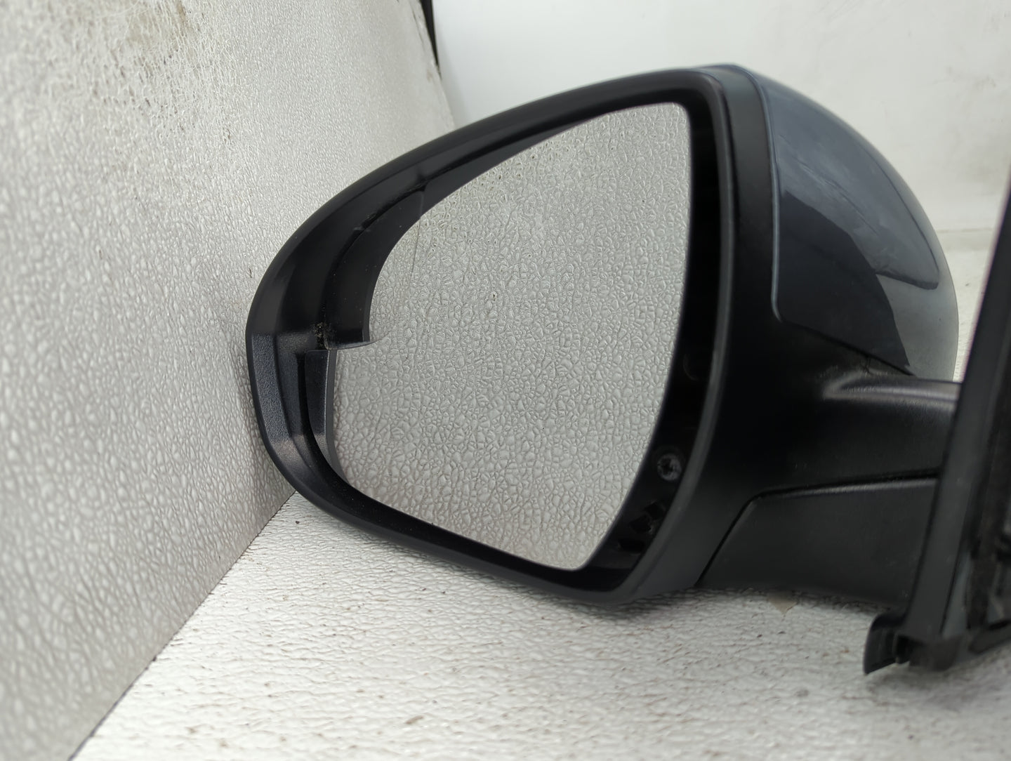 2019-2021 Hyundai Tucson Driver Side View Mirror - Left Door Mirror OEM Used - Oemusedautoparts1.com