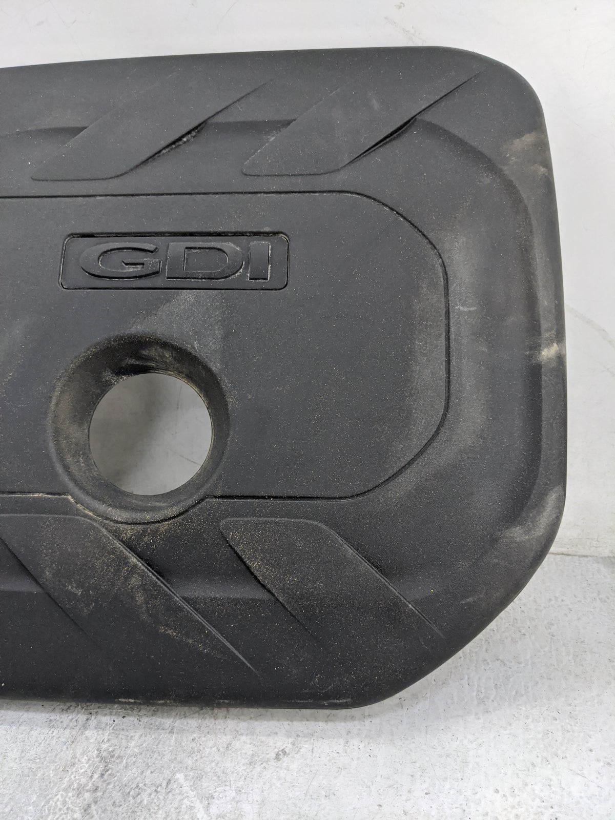 2021 Hyundai Tucson Engine Cover Black - Oemusedautoparts1.com