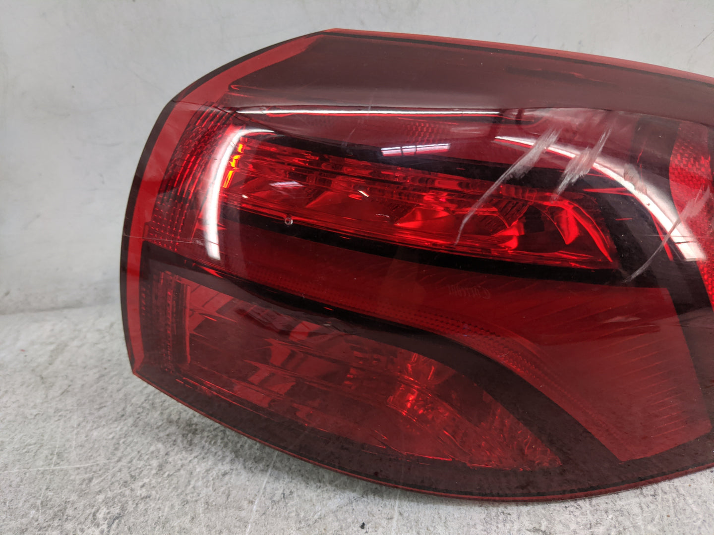 2019-2021 Hyundai Tucson Tail Light Assembly Passenger Right OEM P/N:92402D3650 Fits Fits 2019 2020 2021 OEM Used Auto Parts