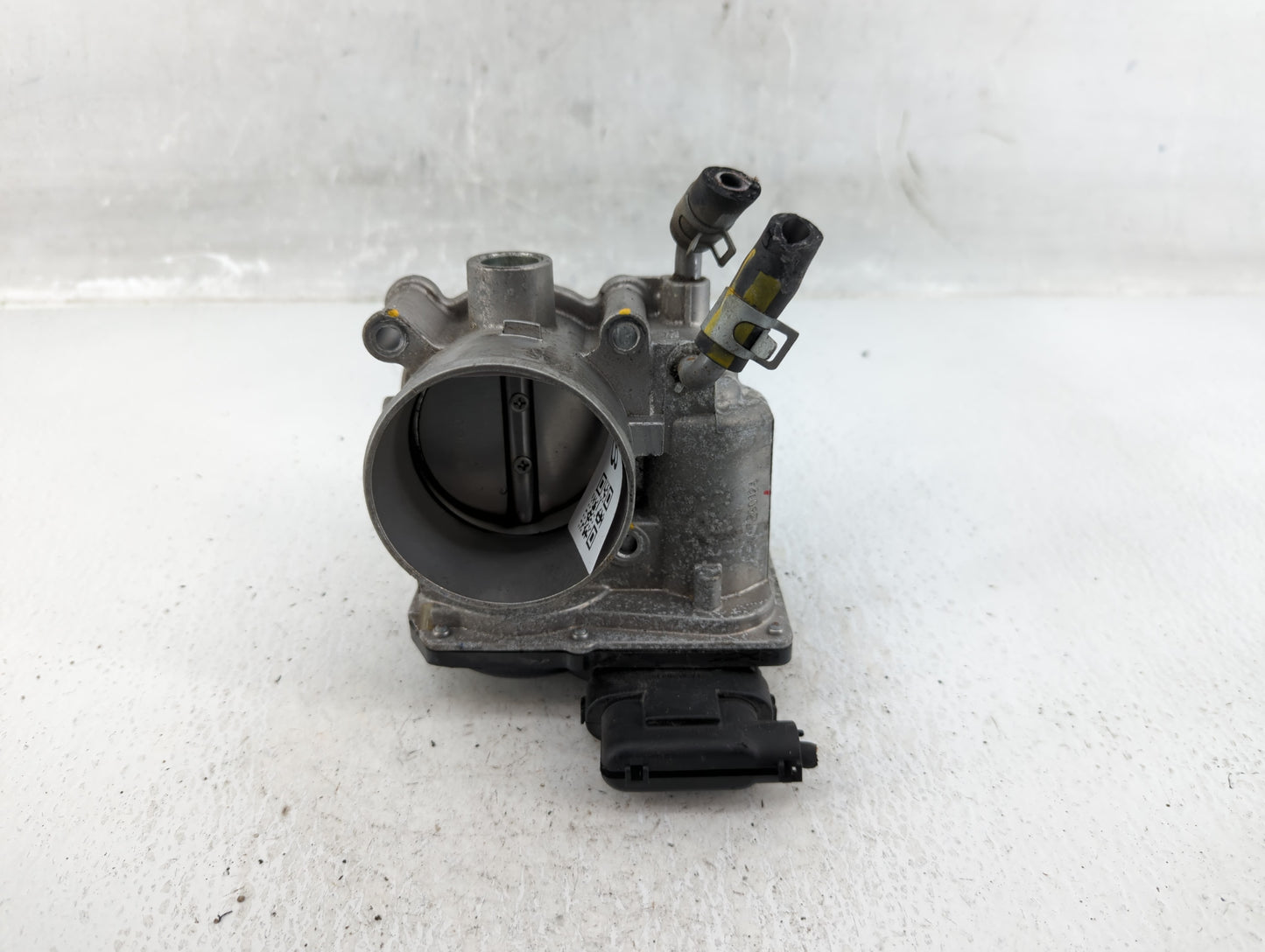 2014-2021 Hyundai Tucson Throttle Body P/N:35100-2E000 Fits Fits 2011 2012 2013 2014 2015 2016 2017 2018 2019 2020 2021 OEM 