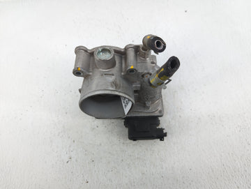 2014-2021 Hyundai Tucson Throttle Body P/N:35100-2E000 Fits Fits 2011 2012 2013 2014 2015 2016 2017 2018 2019 2020 2021 OEM Used Auto Parts