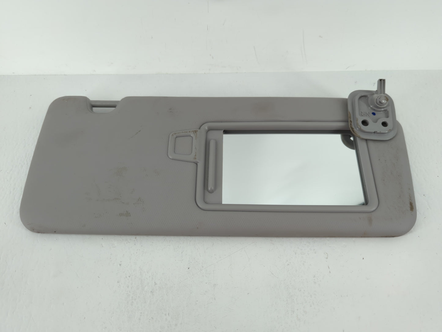2016-2021 Hyundai Tucson Sun Visor Shade Replacement Passenger Right Mirror Fits Fits 2016 2017 2018 2019 2020 2021 OEM Used