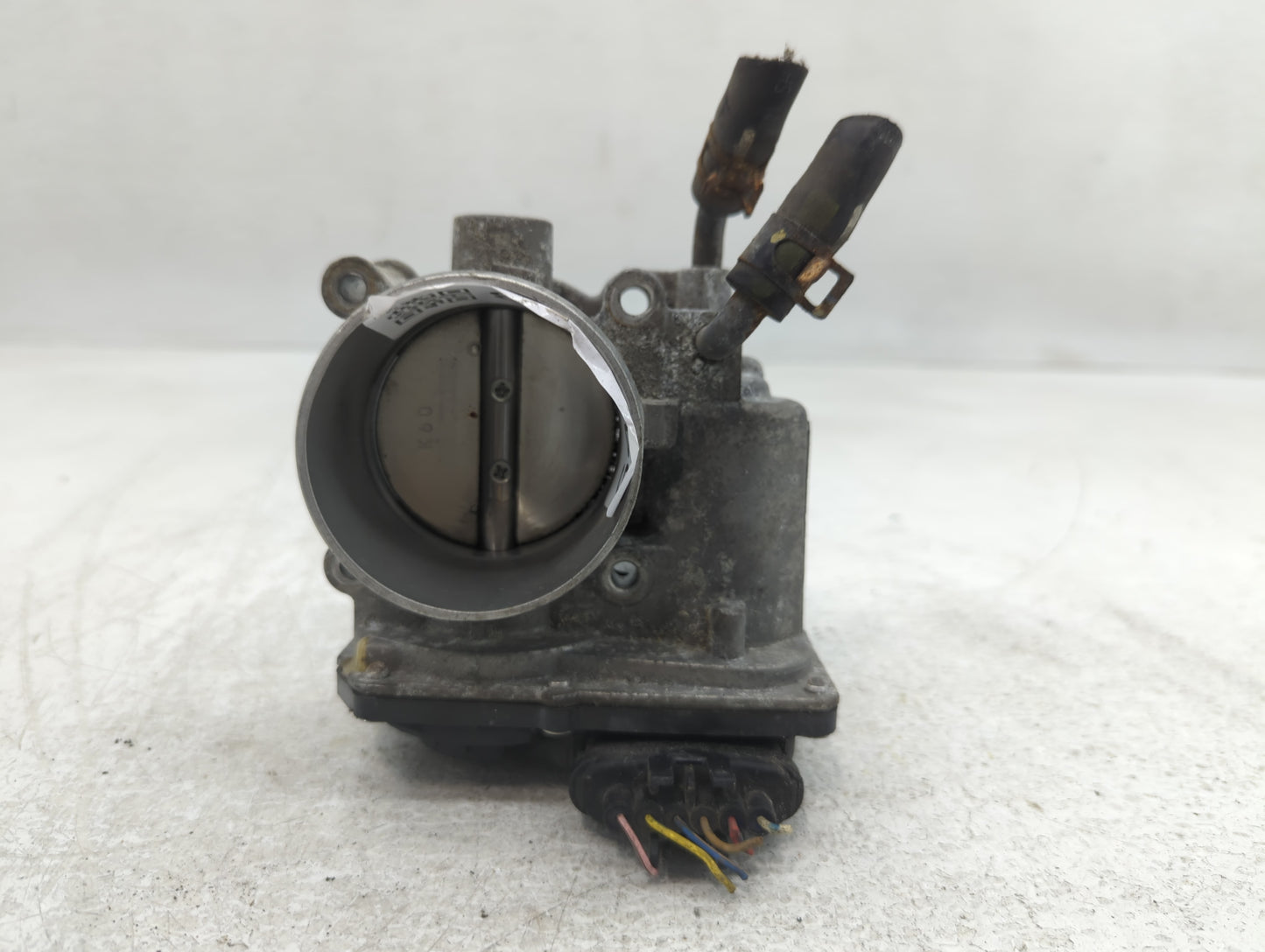 2014-2021 Hyundai Tucson Throttle Body P/N:35100-2E000 Fits Fits 2011 2012 2013 2014 2015 2016 2017 2018 2019 2020 2021 OEM 