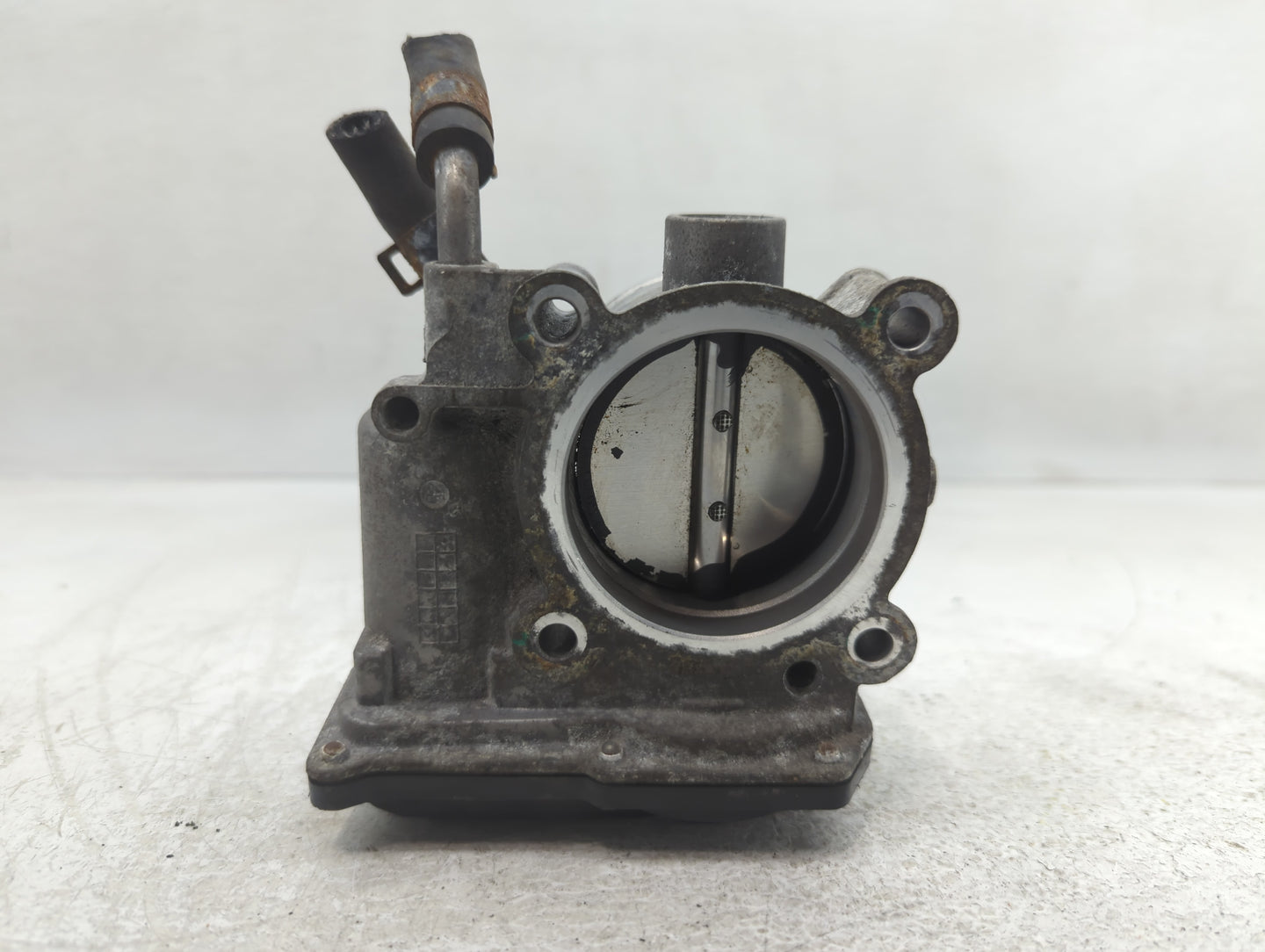 2014-2021 Hyundai Tucson Throttle Body P/N:35100-2E000 Fits Fits 2011 2012 2013 2014 2015 2016 2017 2018 2019 2020 2021 OEM 