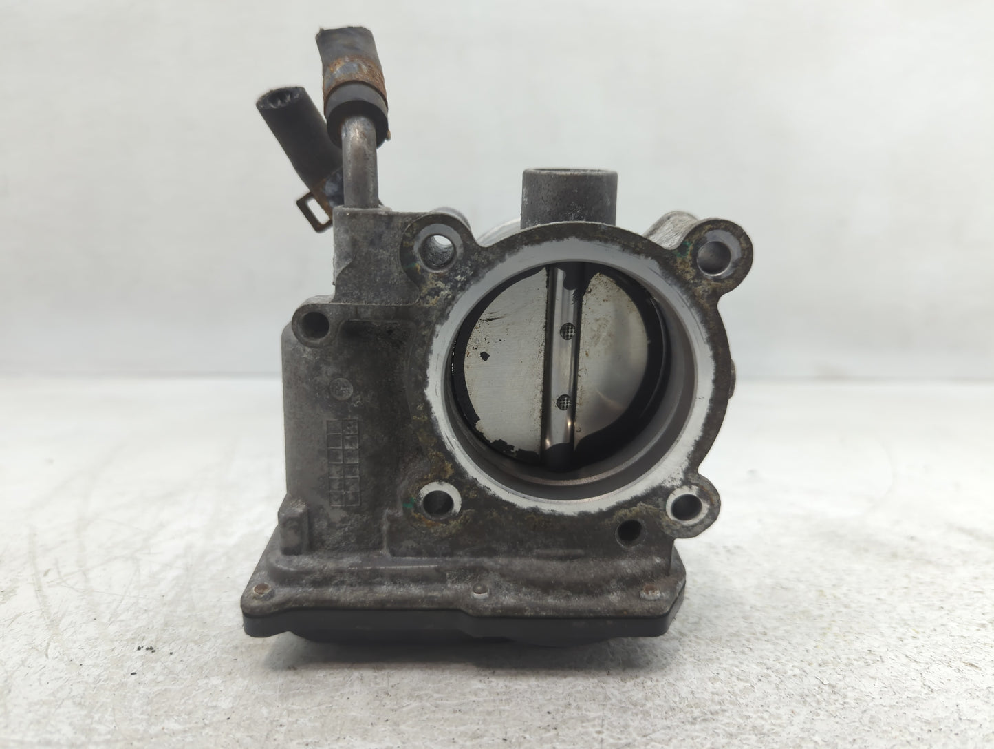 2014-2021 Hyundai Tucson Throttle Body P/N:35100-2E000 Fits Fits 2011 2012 2013 2014 2015 2016 2017 2018 2019 2020 2021 OEM 