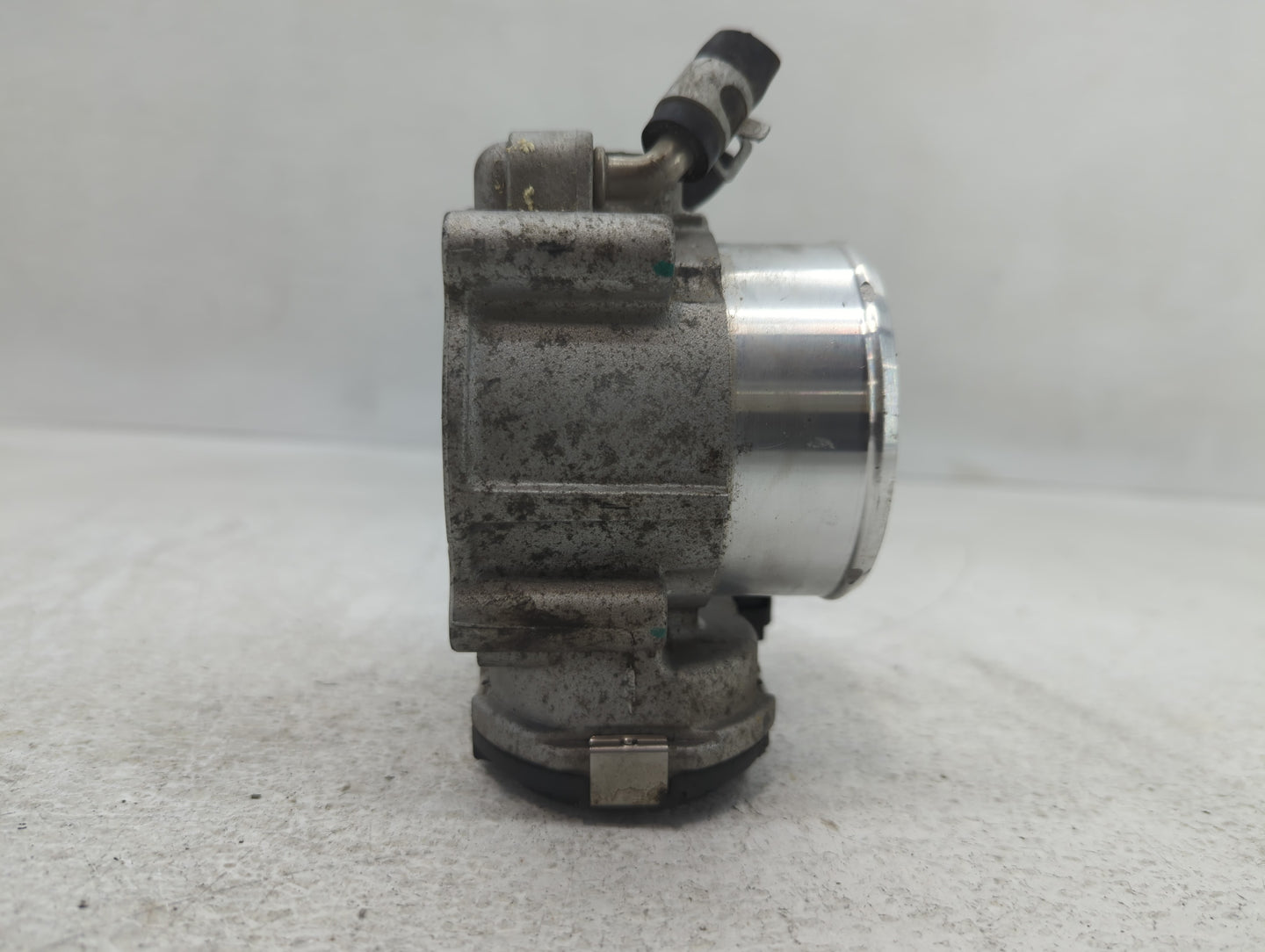2018-2021 Hyundai Tucson Throttle Body P/N:0 280 750 618 35100-2G600 Fits Fits 2015 2016 2017 2018 2019 2020 2021 OEM Used A