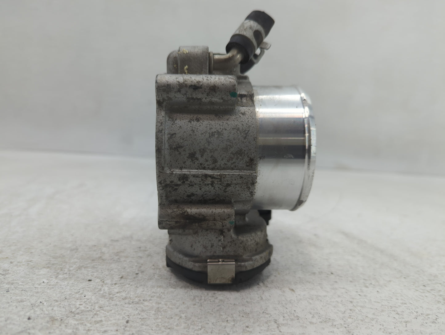2018-2021 Hyundai Tucson Throttle Body P/N:0 280 750 618 35100-2G600 Fits Fits 2015 2016 2017 2018 2019 2020 2021 OEM Used A