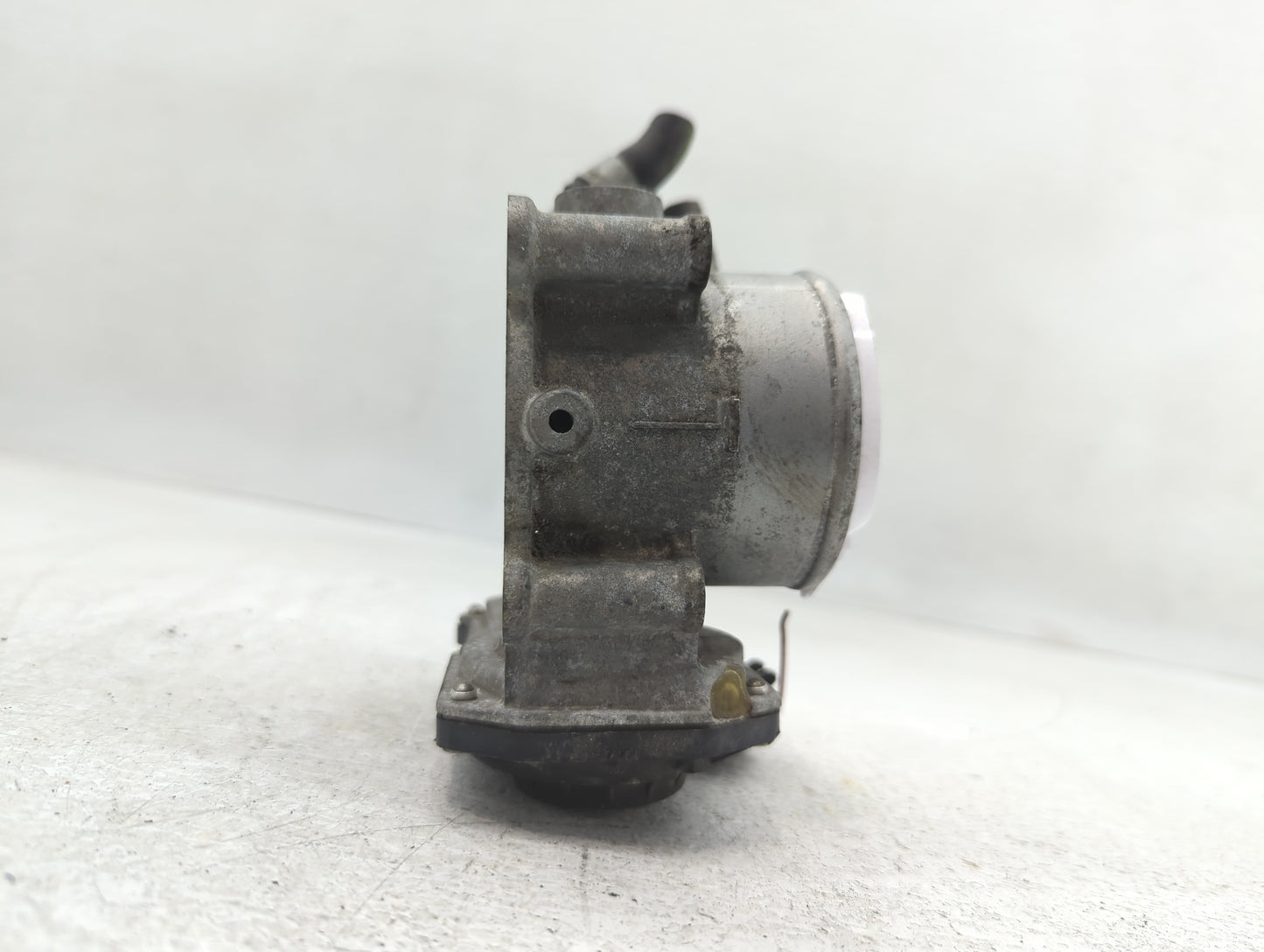 2014-2021 Hyundai Tucson Throttle Body P/N:35100-2E000 Fits Fits 2011 2012 2013 2014 2015 2016 2017 2018 2019 2020 2021 OEM 