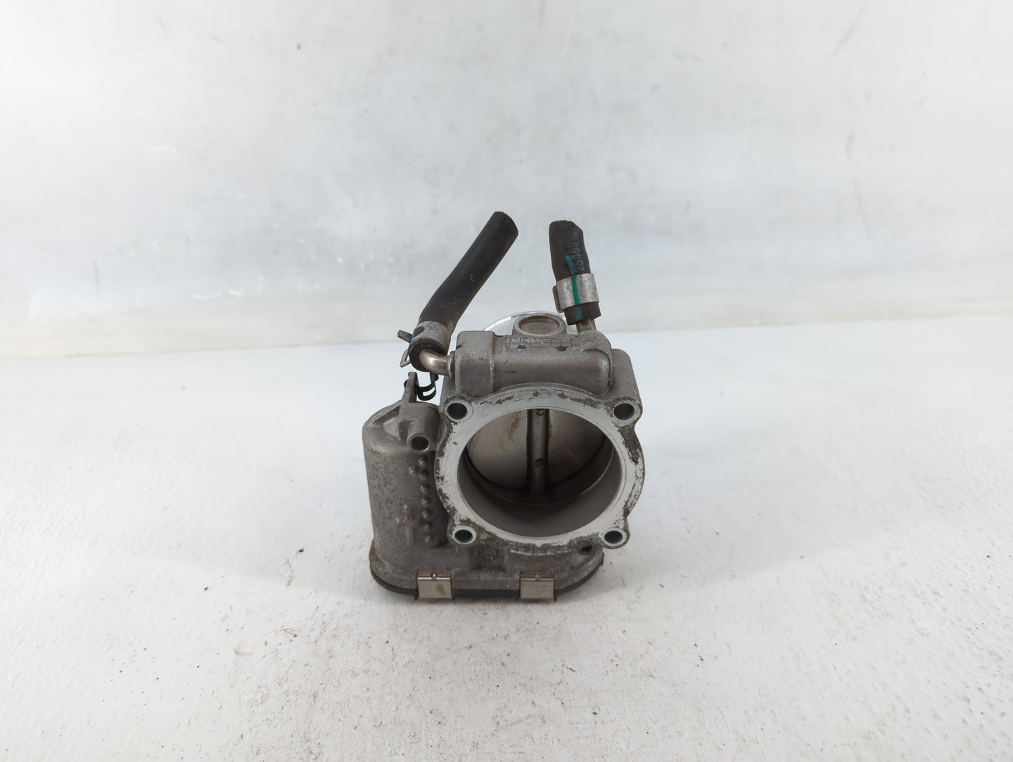 2018-2021 Hyundai Tucson Throttle Body P/N:35100-2G600 Fits Fits 2015 2016 2017 2018 2019 2020 2021 OEM Used Auto Parts - Oe