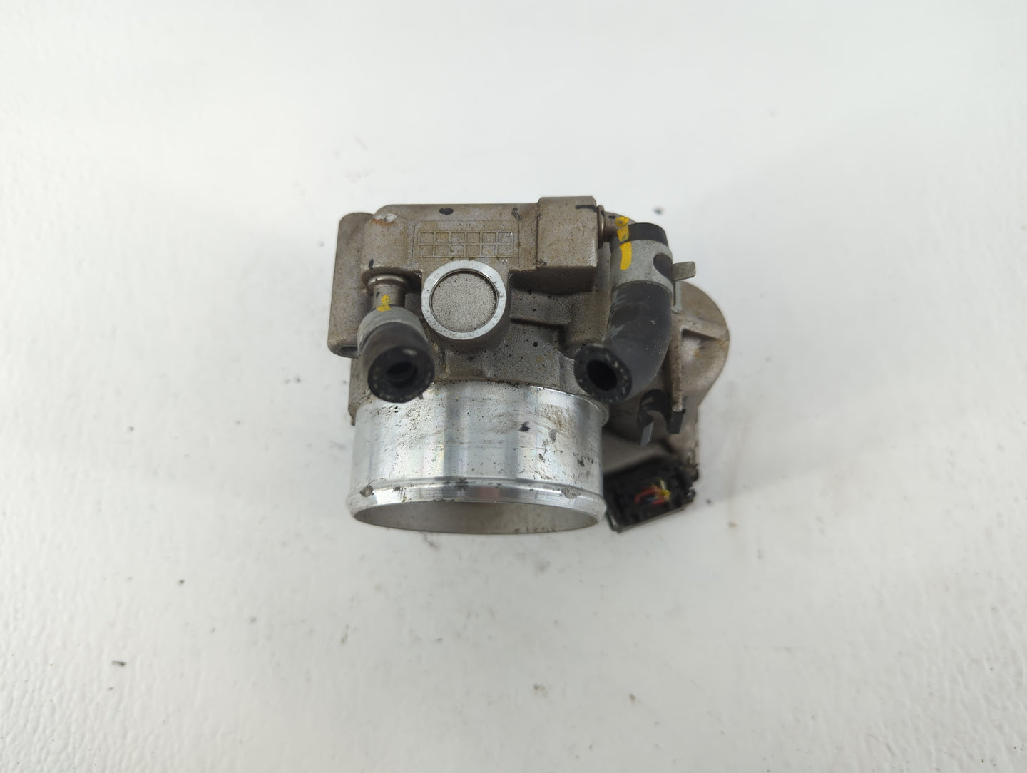 2018-2021 Hyundai Tucson Throttle Body P/N:35100-2G600 Fits Fits 2015 2016 2017 2018 2019 2020 2021 OEM Used Auto Parts - Oe