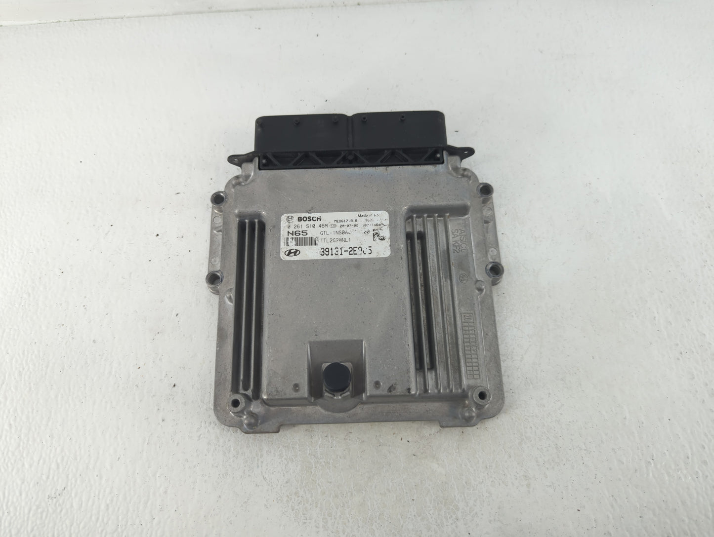 2019-2021 Hyundai Tucson PCM Engine Control Computer ECU ECM PCU OEM P/N:39131-2E805 Fits Fits 2019 2020 2021 OEM Used Auto 