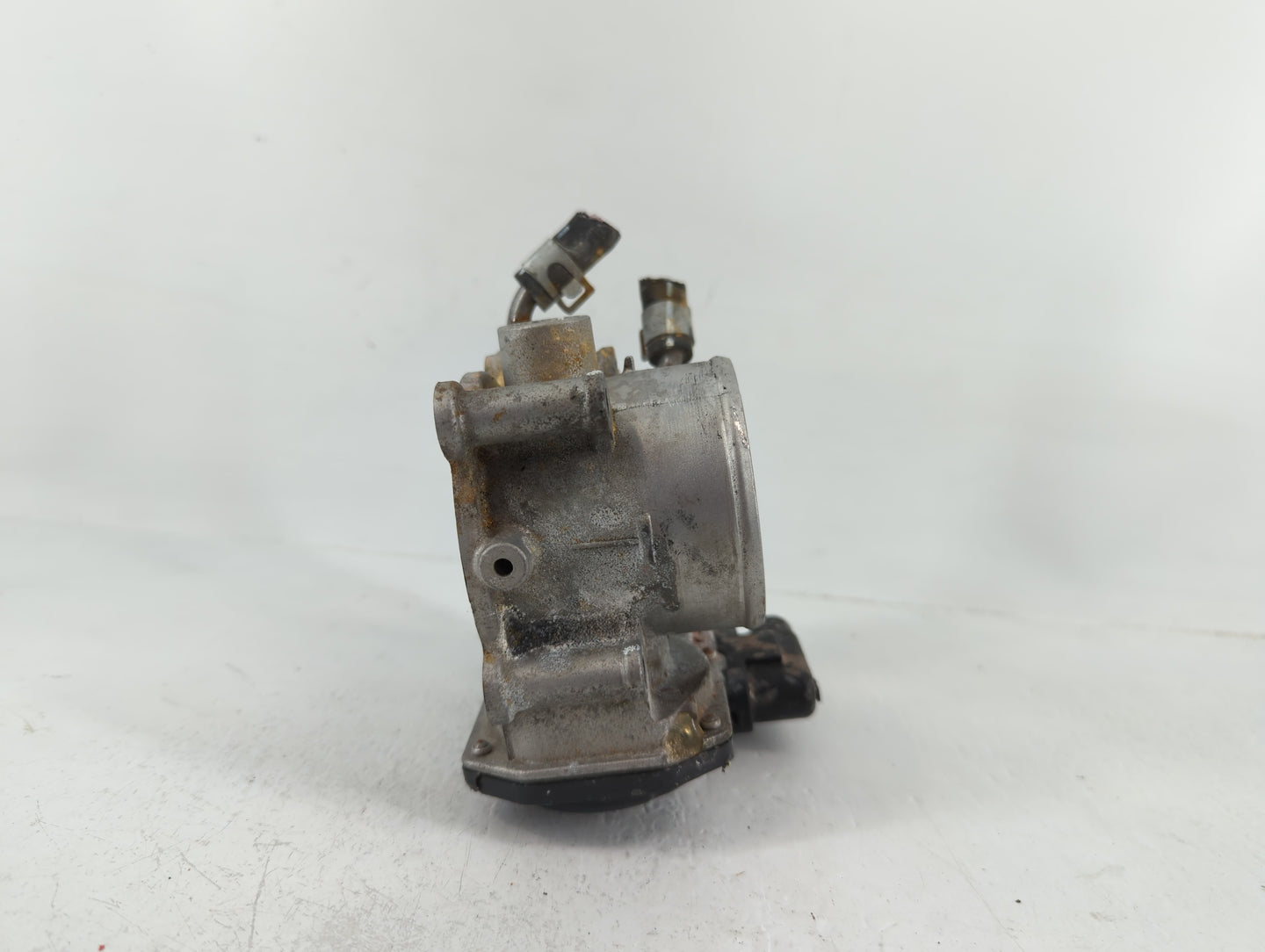 2014-2021 Hyundai Tucson Throttle Body P/N:35100-2E000 Fits Fits 2011 2012 2013 2014 2015 2016 2017 2018 2019 2020 2021 OEM 