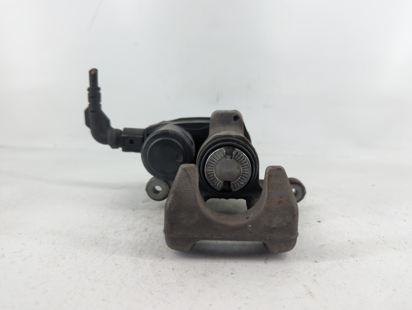 2019-2021 Hyundai Tucson Front Passenger Right Brake Caliper - Oemusedautoparts1.com