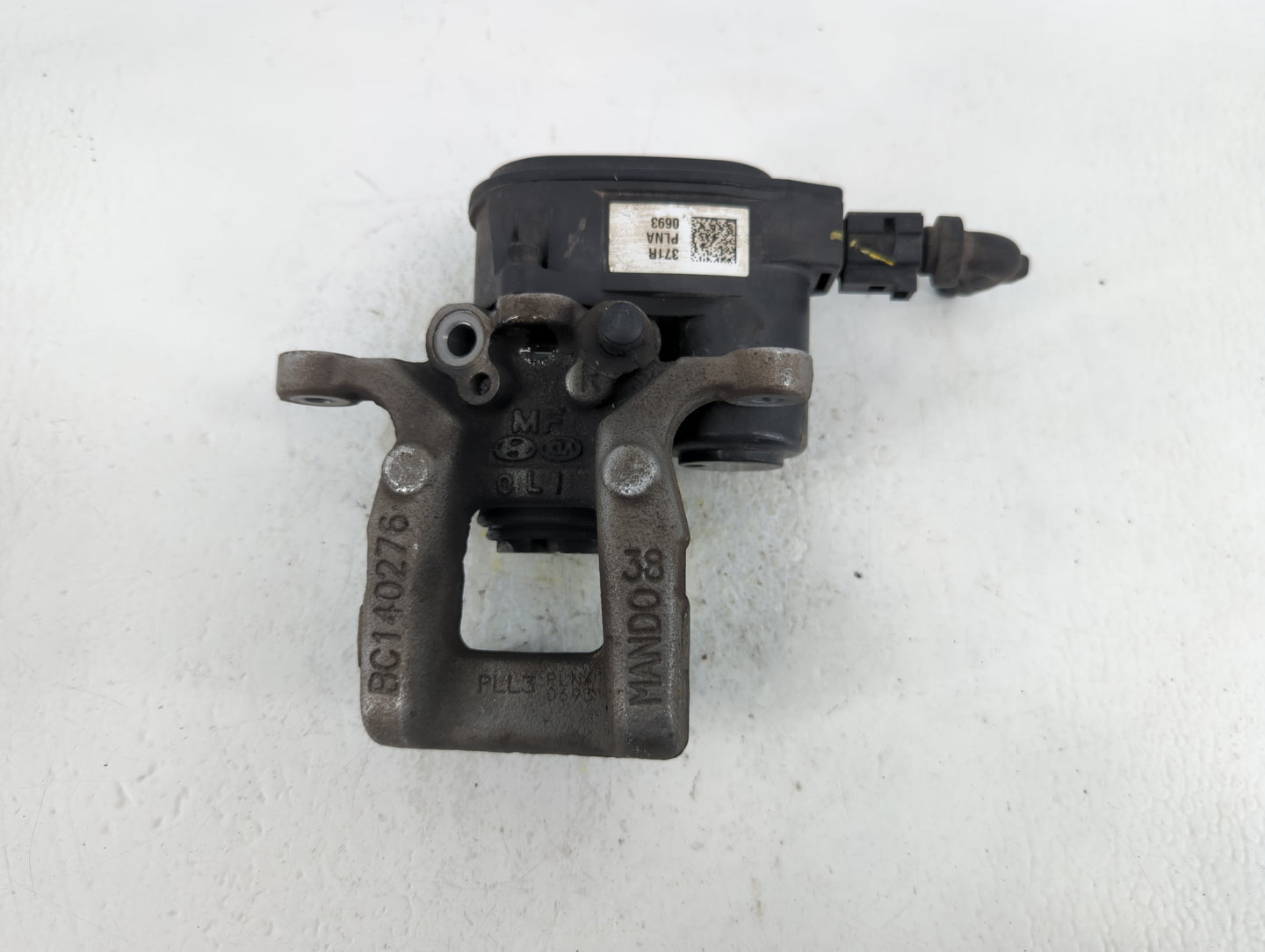 2019-2021 Hyundai Tucson Front Passenger Right Brake Caliper - Oemusedautoparts1.com