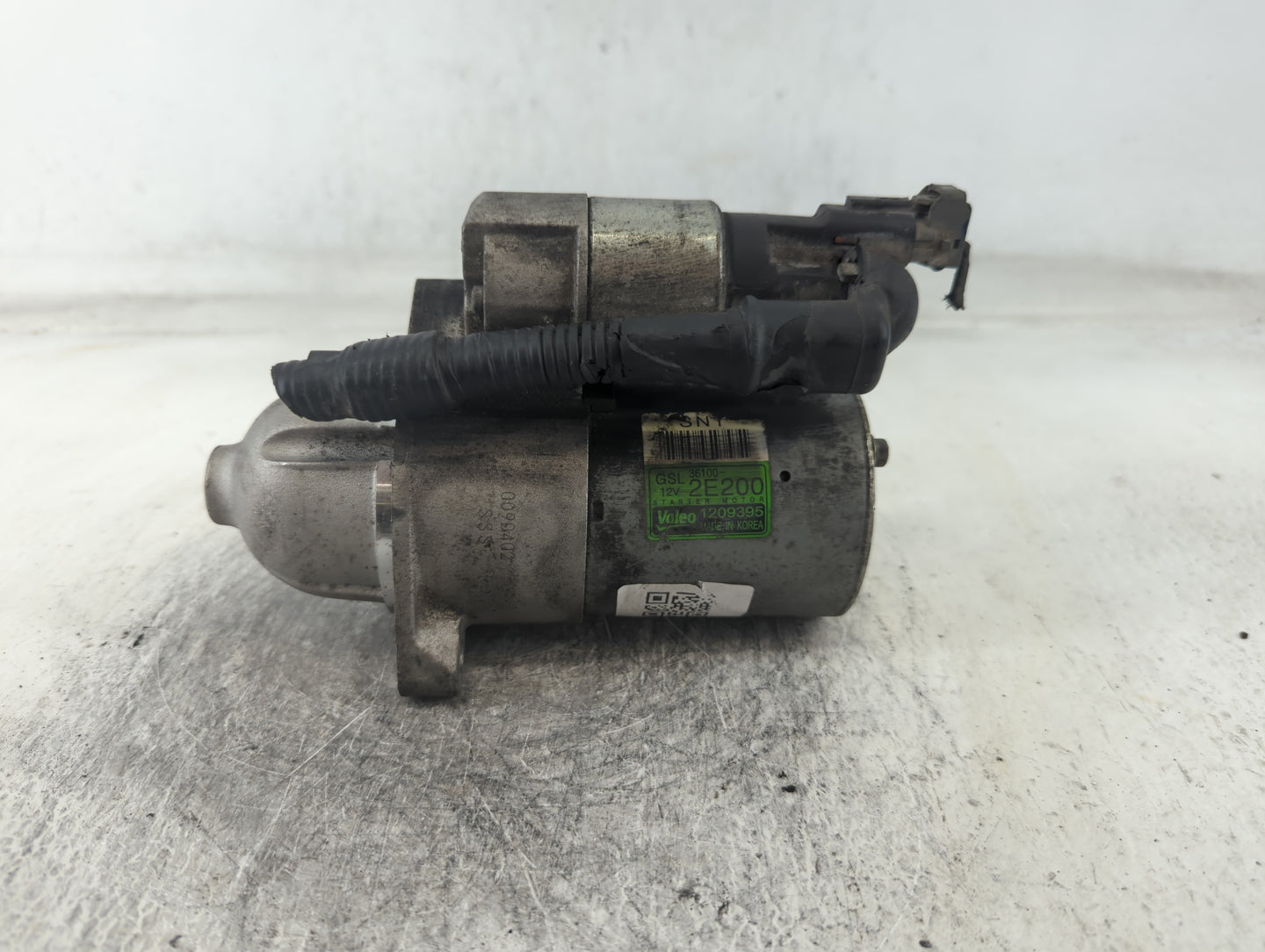 2016-2021 Hyundai Tucson Car Starter Motor Solenoid OEM P/N:1209395 36100-2E200 Fits OEM Used Auto Parts - Oemusedautoparts1