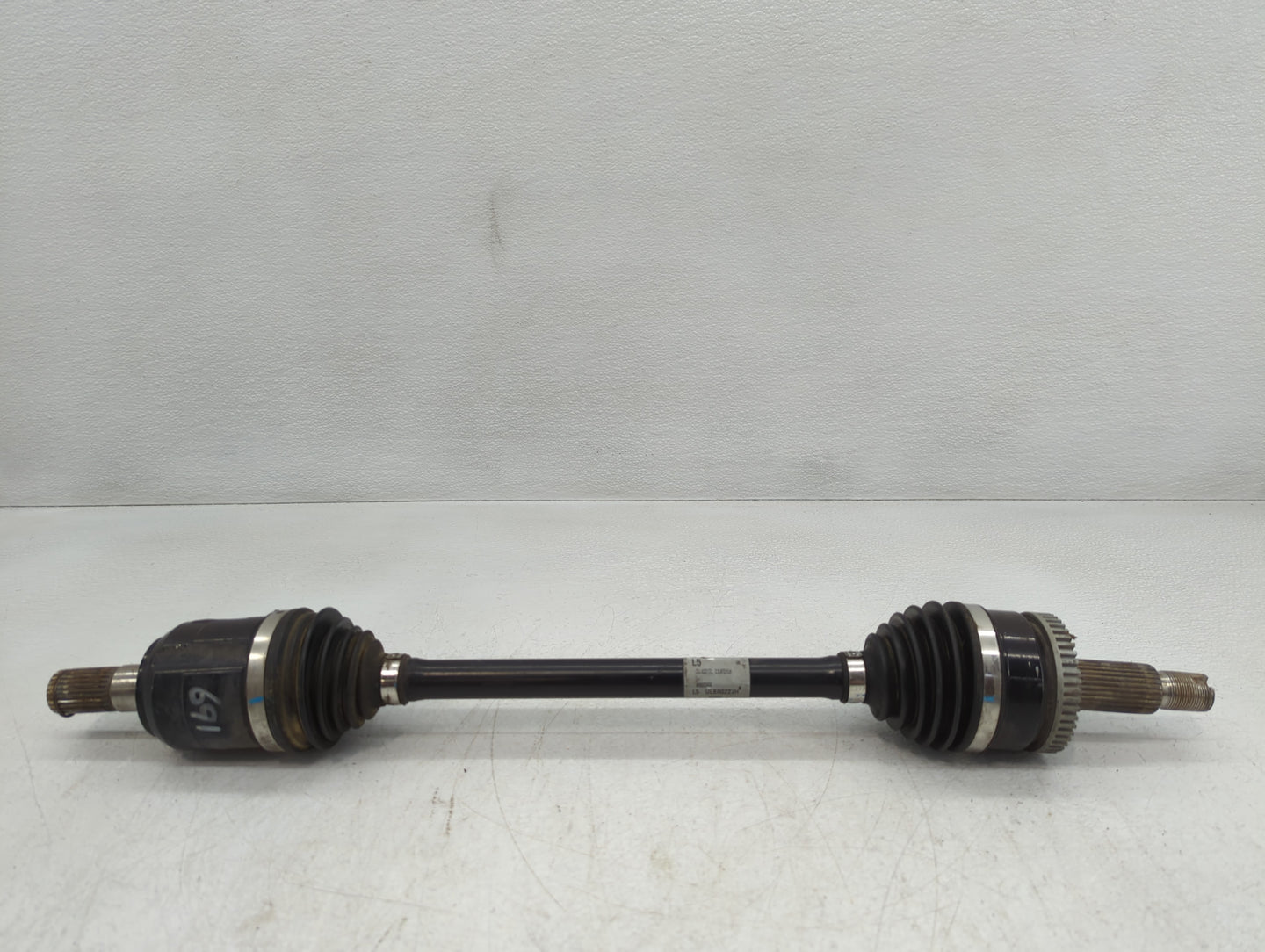2016-2021 Hyundai Tucson Axle Shaft Front Driver Cv C/v - Oemusedautoparts1.com
