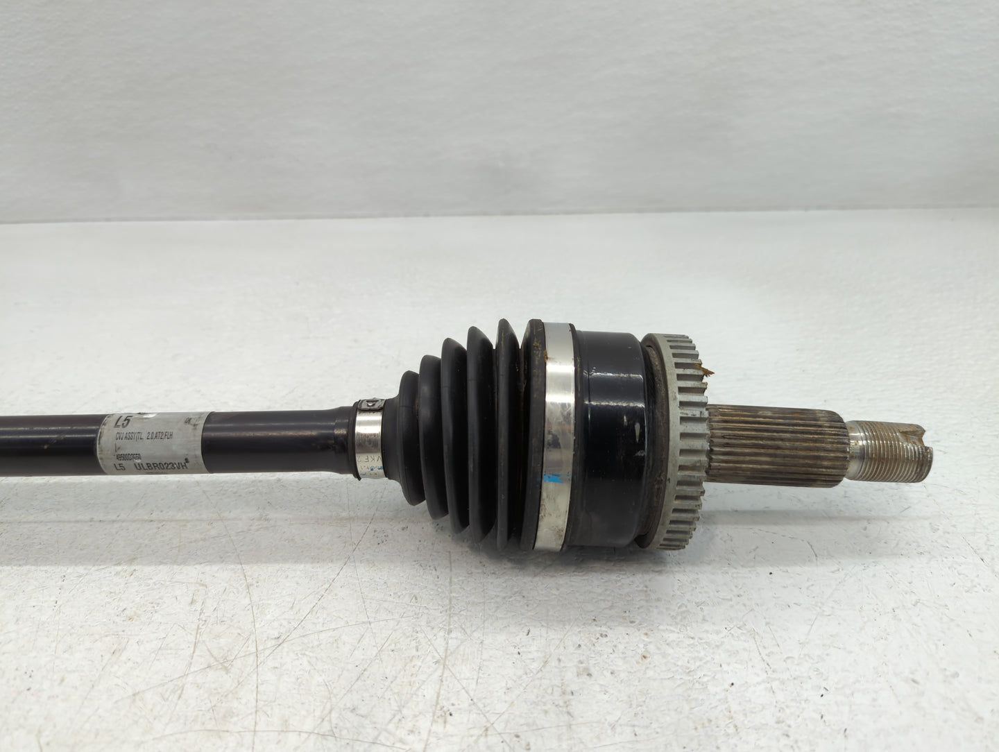 2016-2021 Hyundai Tucson Axle Shaft Front Driver Cv C/v - Oemusedautoparts1.com