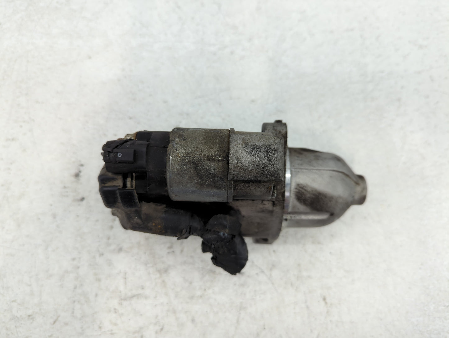 2018-2021 Hyundai Tucson Car Starter Motor Solenoid OEM P/N:1209422 36100-2G300 Fits Fits 2016 2017 2018 2019 2020 2021 OEM 