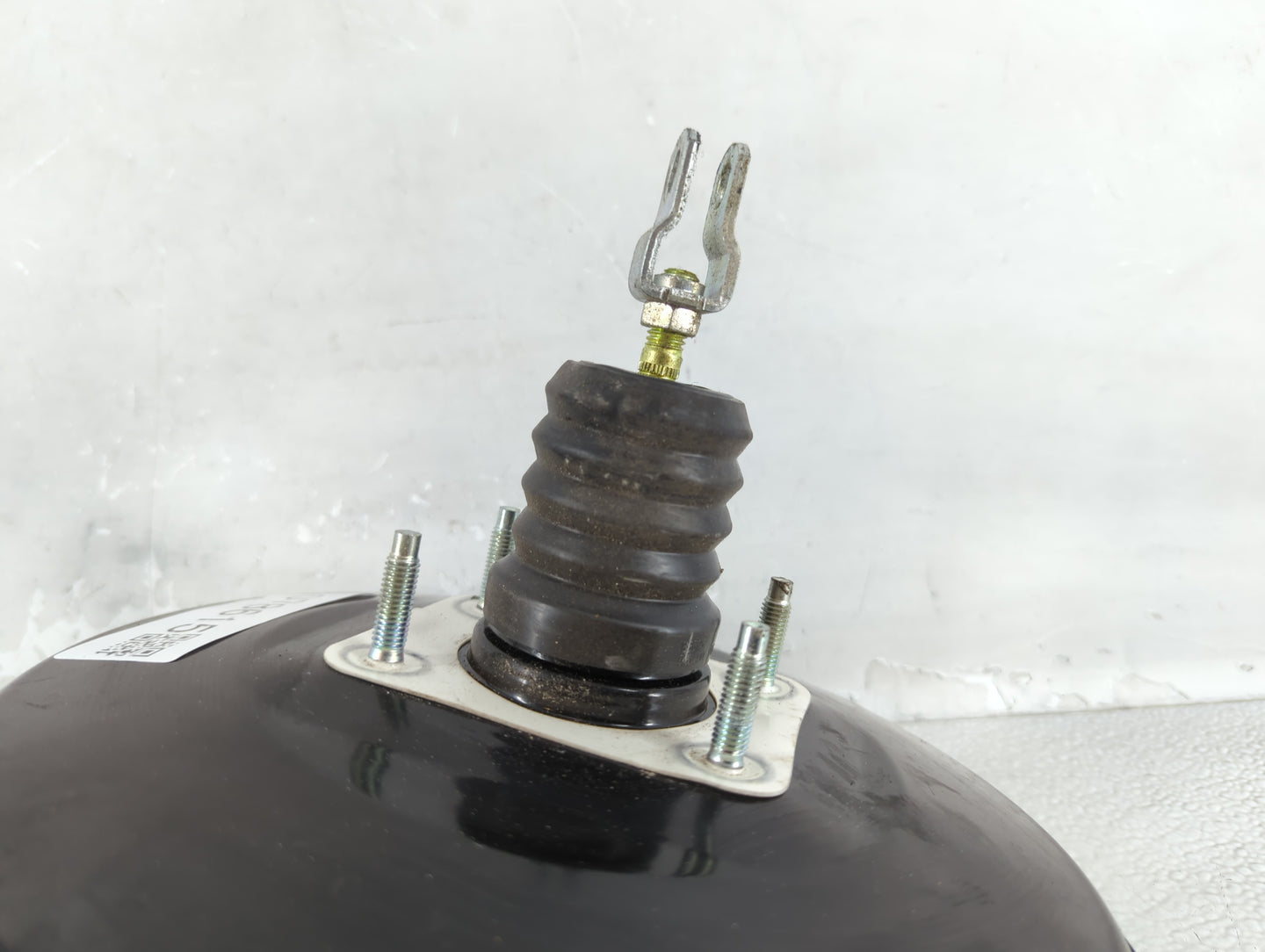 2020-2020 Hyundai Venue Power Brake Booster Oem 1078615 - Oemusedautoparts1.com