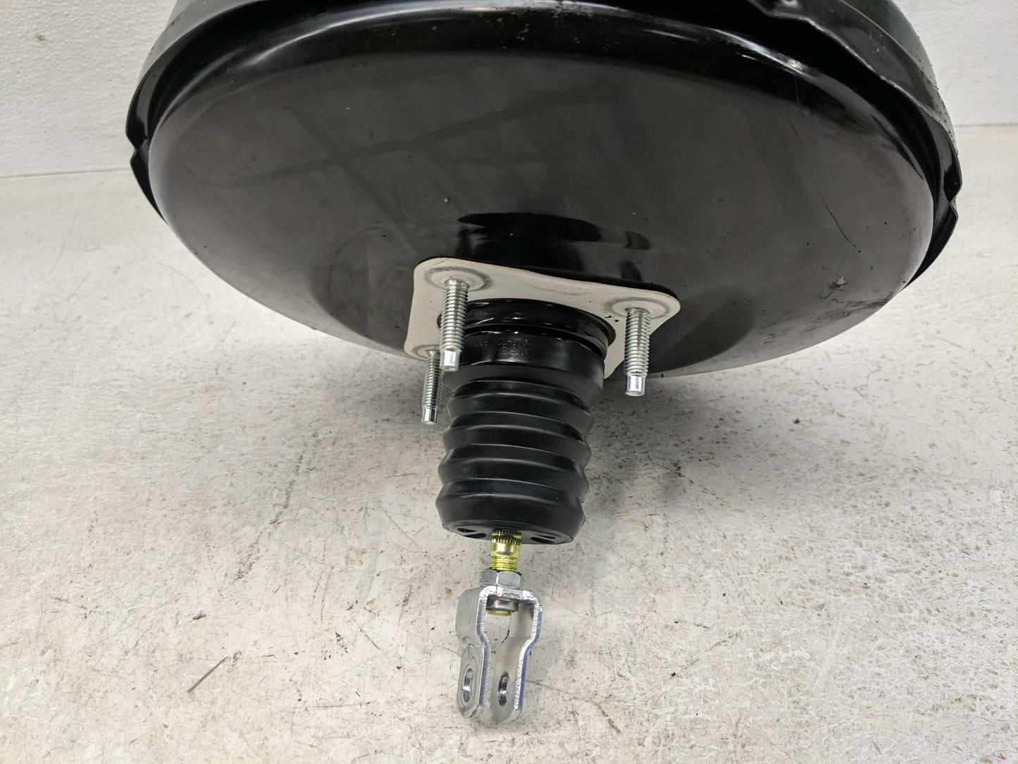 2020-2020 Hyundai Venue Power Brake Booster Oem 1301544 - Oemusedautoparts1.com