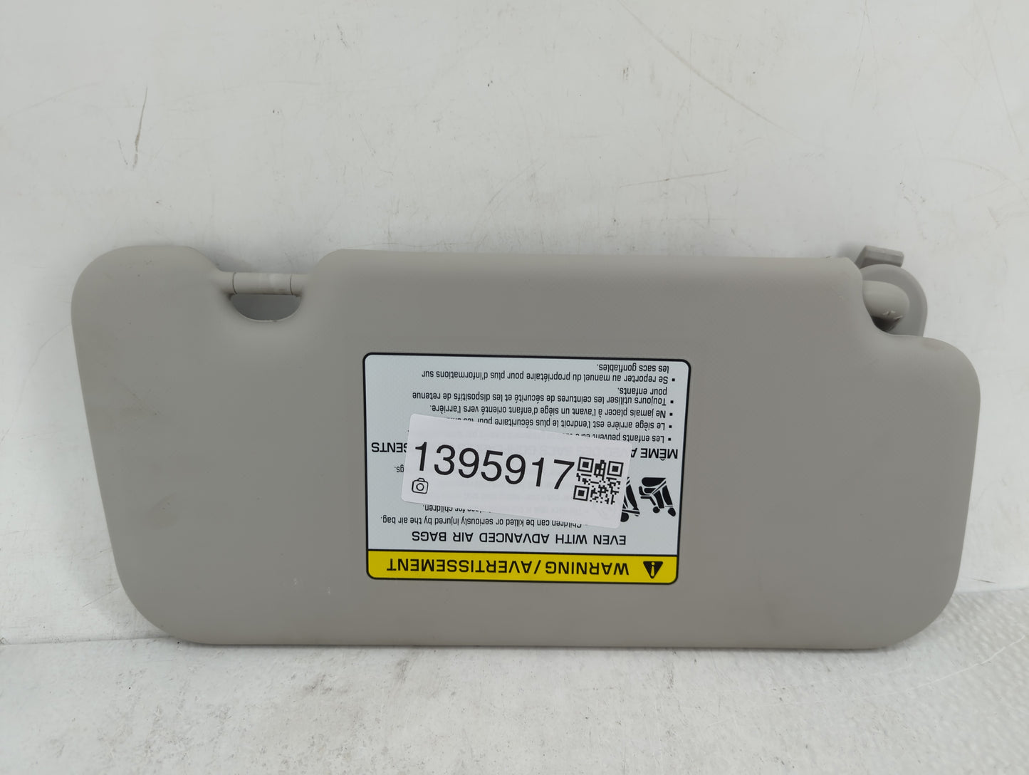 2020 Hyundai Venue Sun Visor Shade Replacement Driver Left Mirror Fits OEM Used Auto Parts - Oemusedautoparts1.com