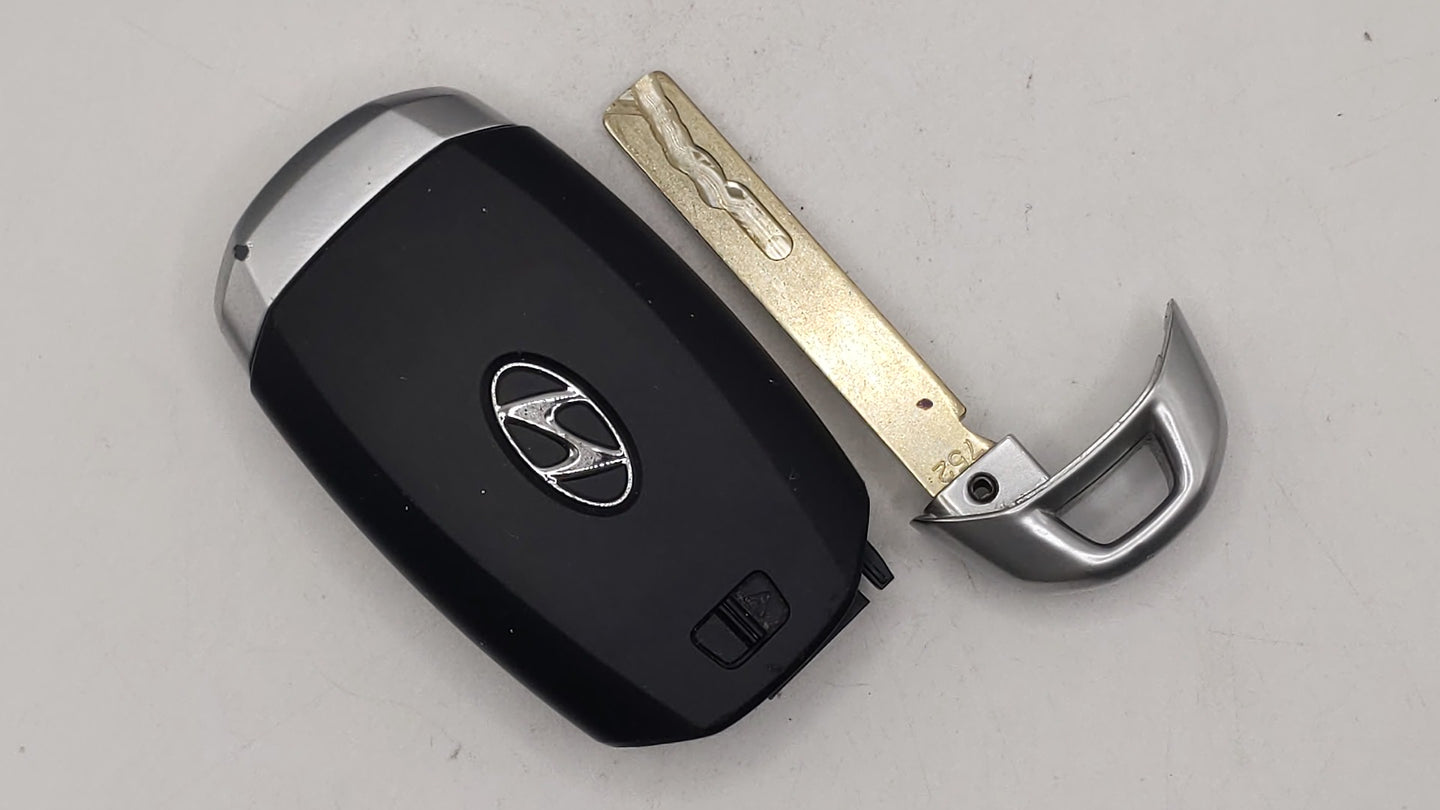 Hyundai Venue Keyless Entry Remote Fob SY5IGFGE04 4 buttons - Oemusedautoparts1.com