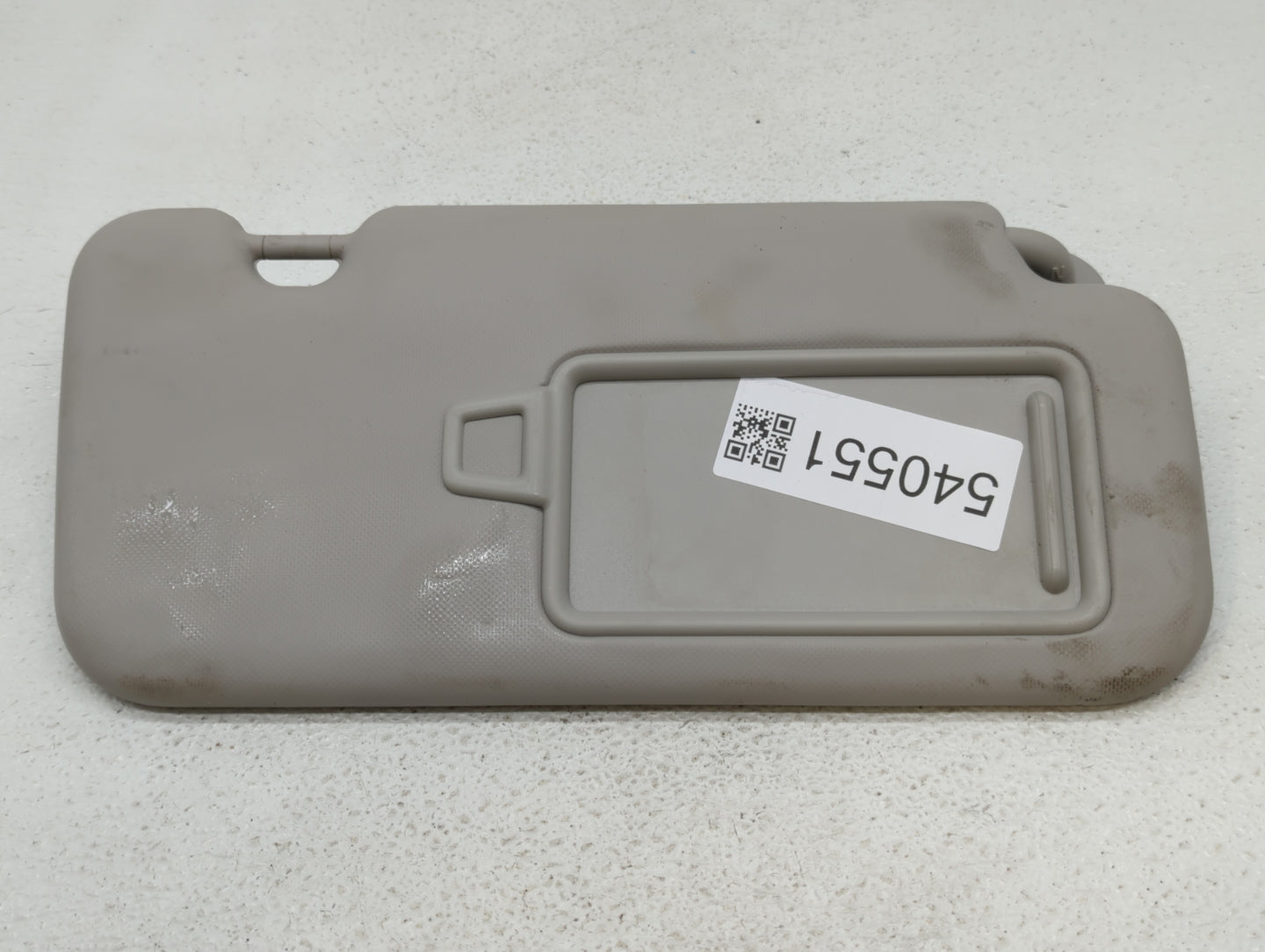 2020 Hyundai Venue Sun Visor Shade Replacement Passenger Right Mirror Fits OEM Used Auto Parts - Oemusedautoparts1.com