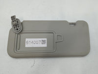 2020 Hyundai Venue Sun Visor Shade Replacement Passenger Right Mirror Fits OEM Used Auto Parts - Oemusedautoparts1.com