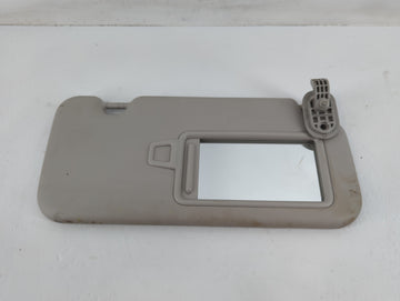2020 Hyundai Venue Sun Visor Shade Replacement Passenger Right Mirror Fits OEM Used Auto Parts - Oemusedautoparts1.com