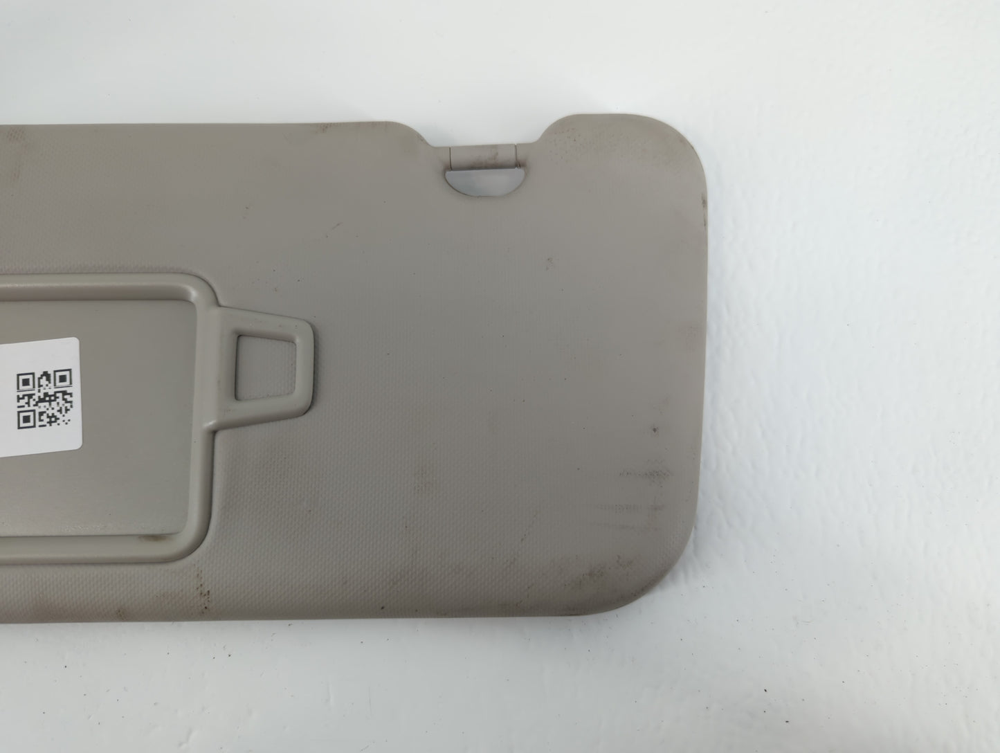 2020 Hyundai Venue Sun Visor Shade Replacement Driver Left Mirror Fits OEM Used Auto Parts - Oemusedautoparts1.com