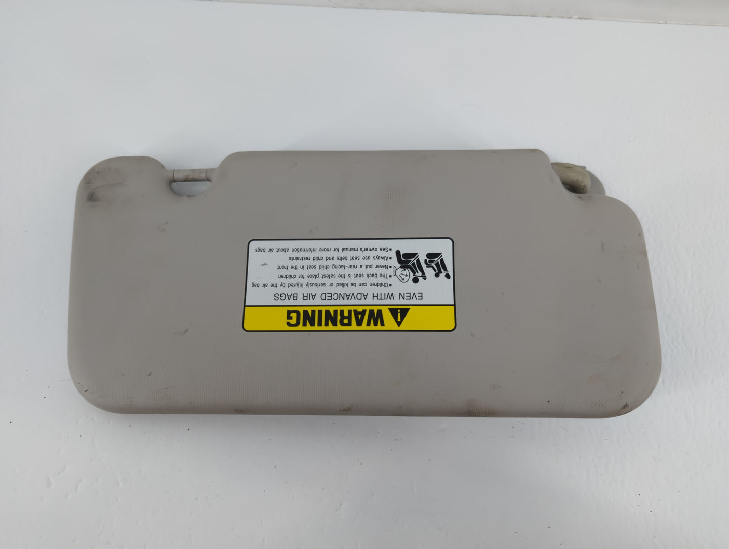 2020 Hyundai Venue Sun Visor Shade Replacement Driver Left Mirror Fits OEM Used Auto Parts - Oemusedautoparts1.com