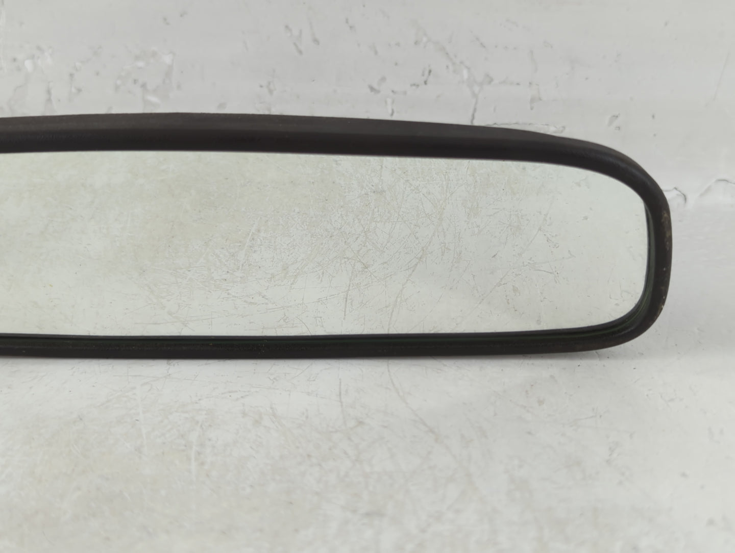 2020 Hyundai Venue Interior Rear View Mirror Replacement OEM P/N:IE13049848 Fits OEM Used Auto Parts - Oemusedautoparts1.com