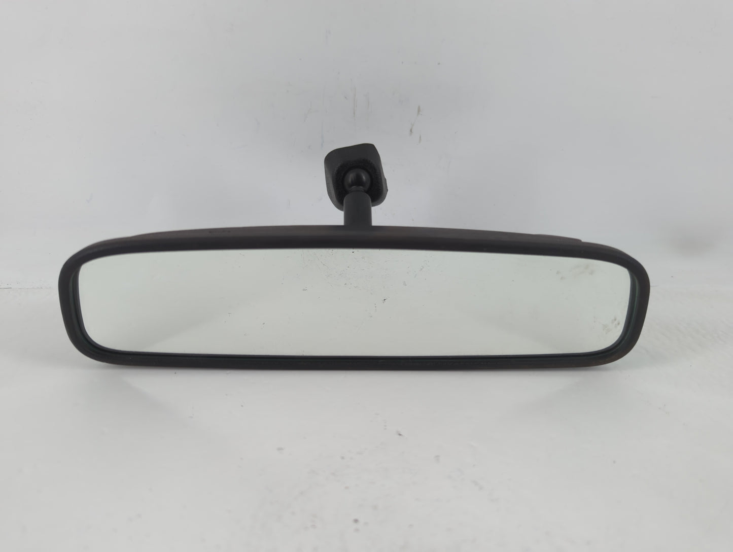 2020 Hyundai Venue Interior Rear View Mirror Replacement OEM P/N:IE13049848 Fits OEM Used Auto Parts - Oemusedautoparts1.com