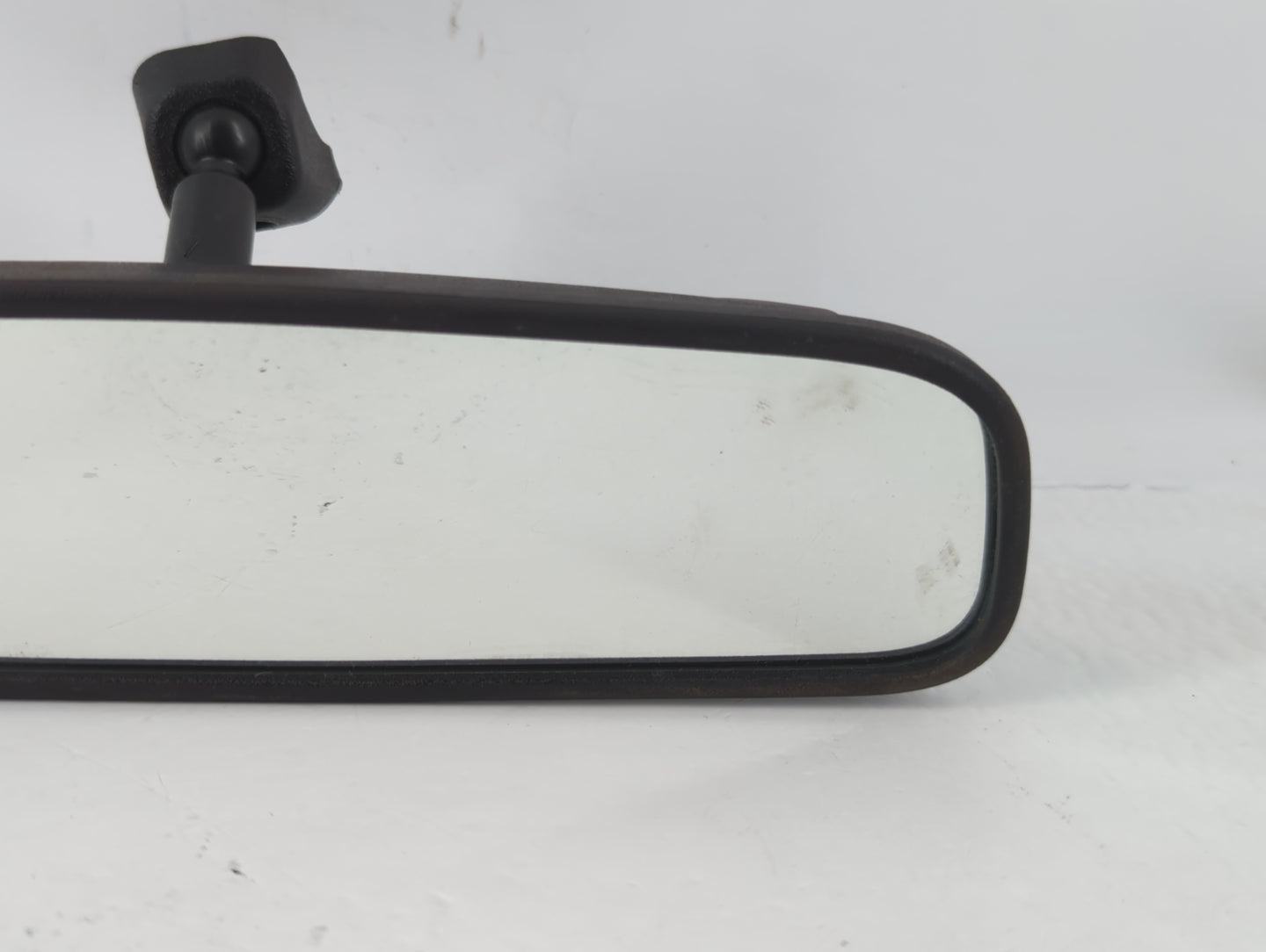 2020 Hyundai Venue Interior Rear View Mirror Replacement OEM P/N:IE13049848 Fits OEM Used Auto Parts - Oemusedautoparts1.com