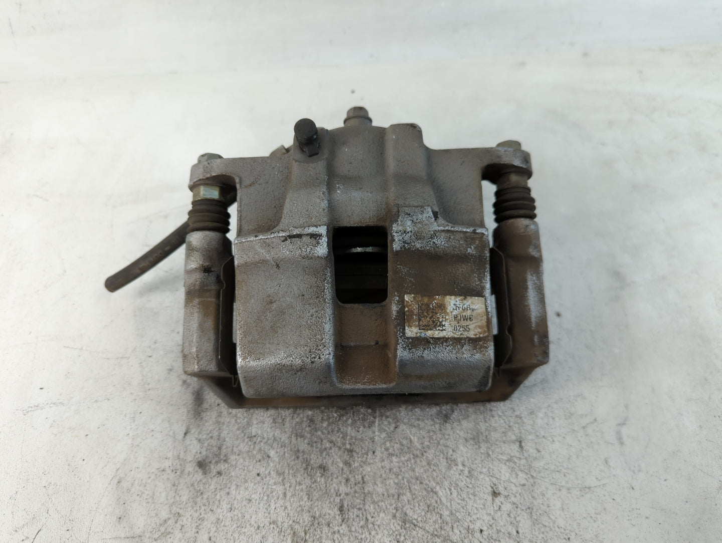 2020-2020 Hyundai Venue Front Passenger Right Brake Caliper - Oemusedautoparts1.com