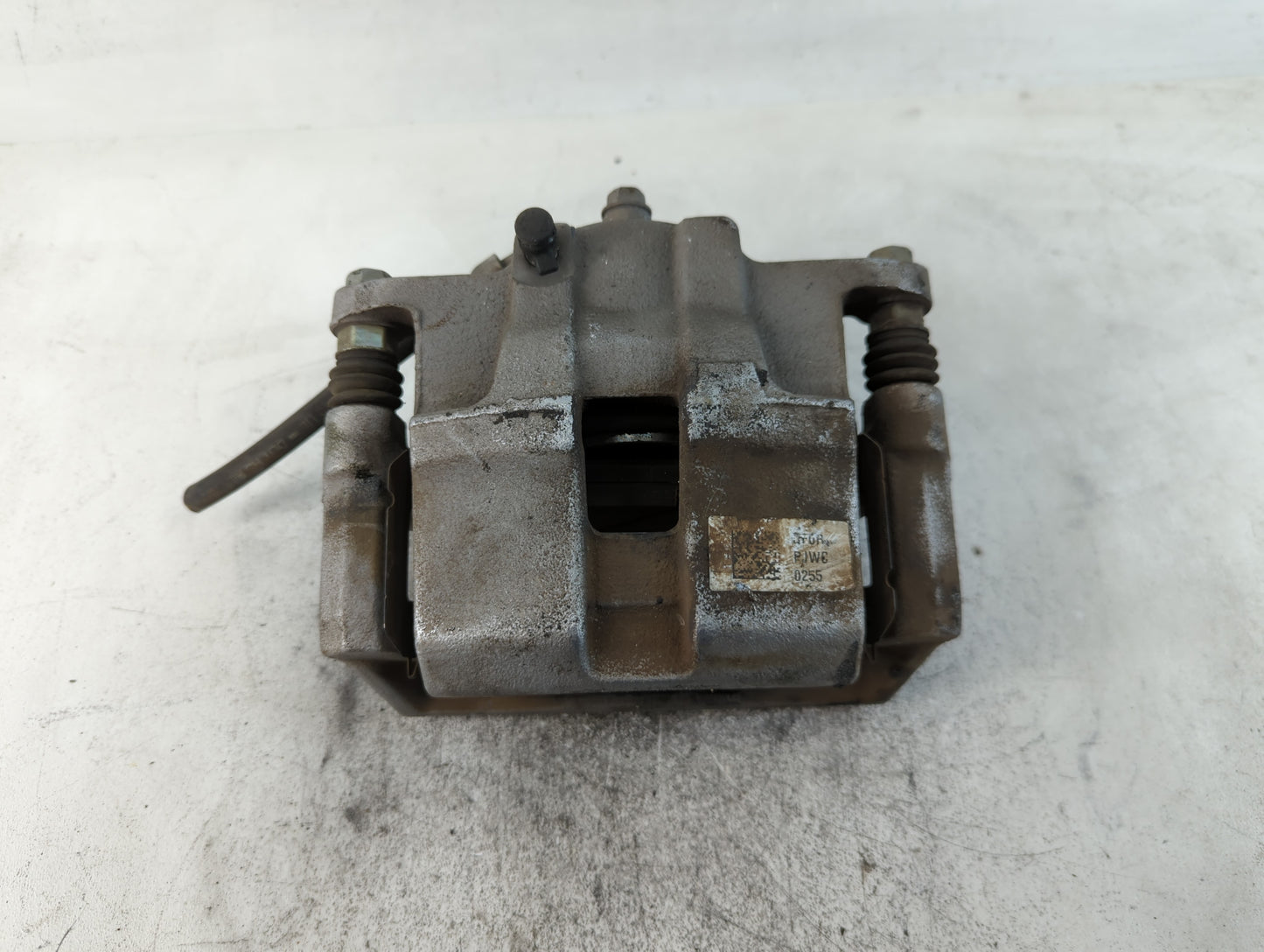 2020-2020 Hyundai Venue Front Passenger Right Brake Caliper - Oemusedautoparts1.com