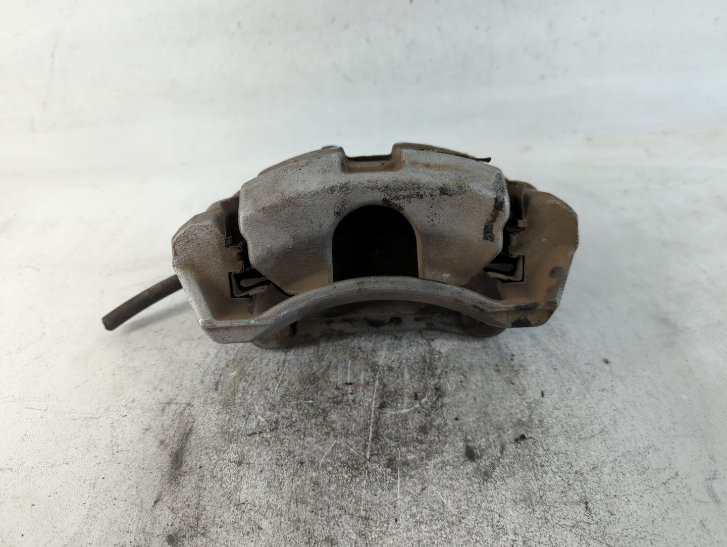 2020-2020 Hyundai Venue Front Passenger Right Brake Caliper - Oemusedautoparts1.com