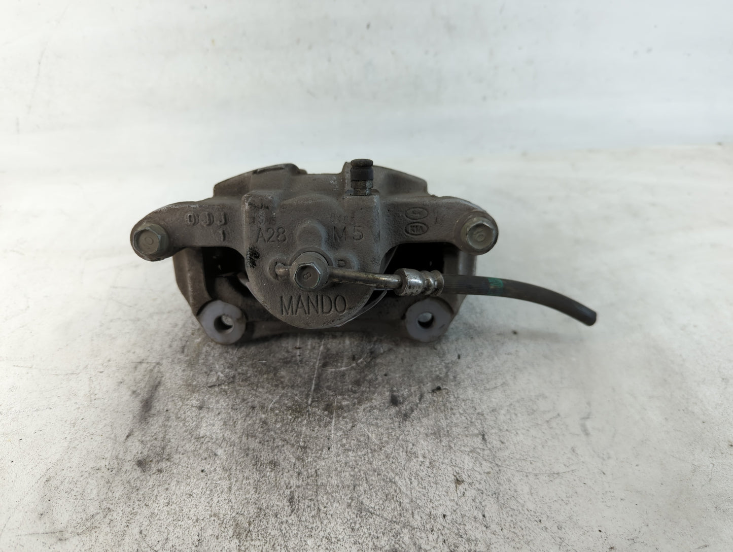 2020-2020 Hyundai Venue Front Passenger Right Brake Caliper - Oemusedautoparts1.com