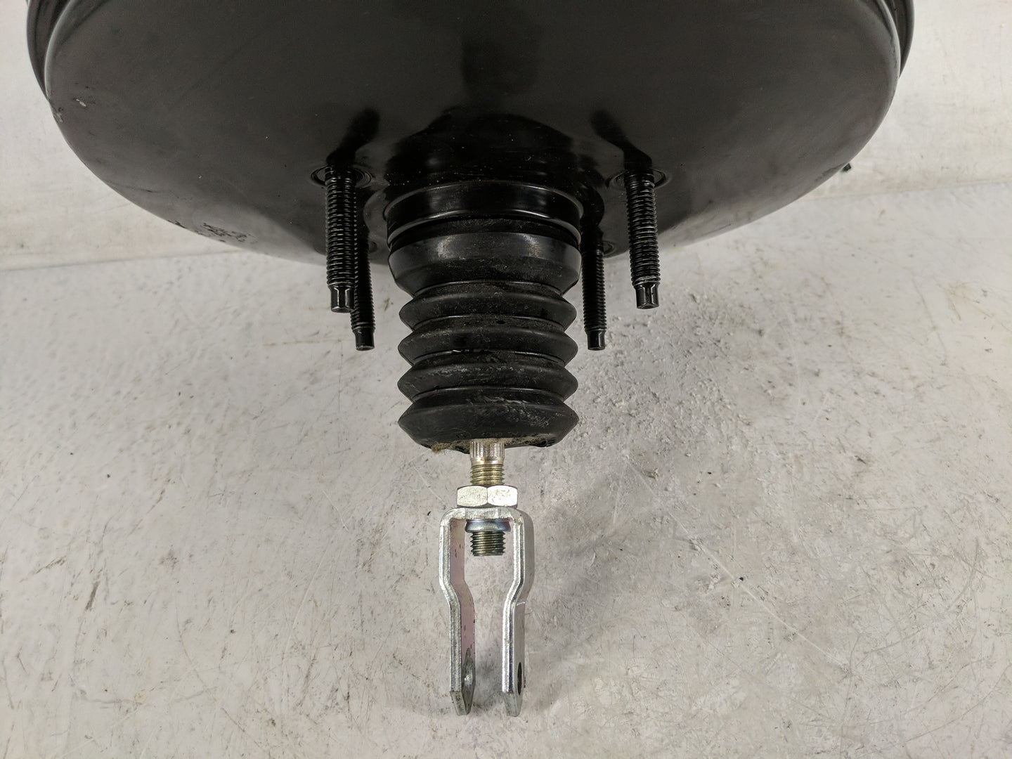 2016-2020 Infiniti Q50 Power Brake Booster Oem 1221053 - Oemusedautoparts1.com