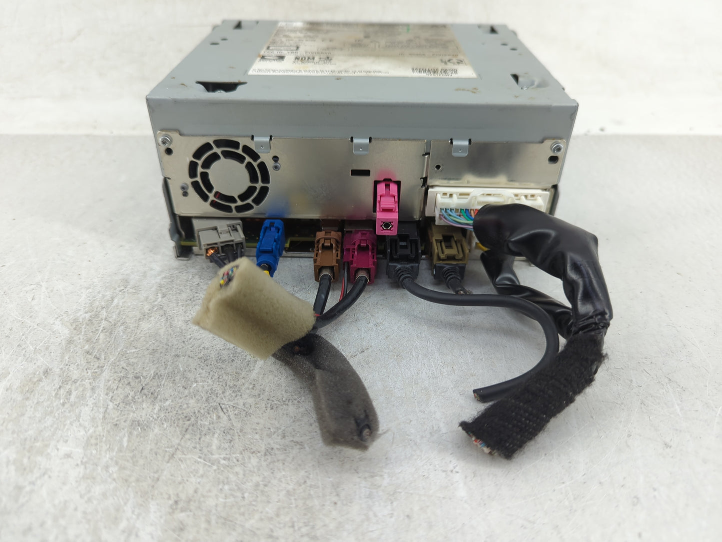 2020 Infiniti Q50 Radio AM FM Cd Player Receiver Replacement P/N:7 505 751 557 2591A 5NA4A Fits Fits 2019 OEM Used Auto Part