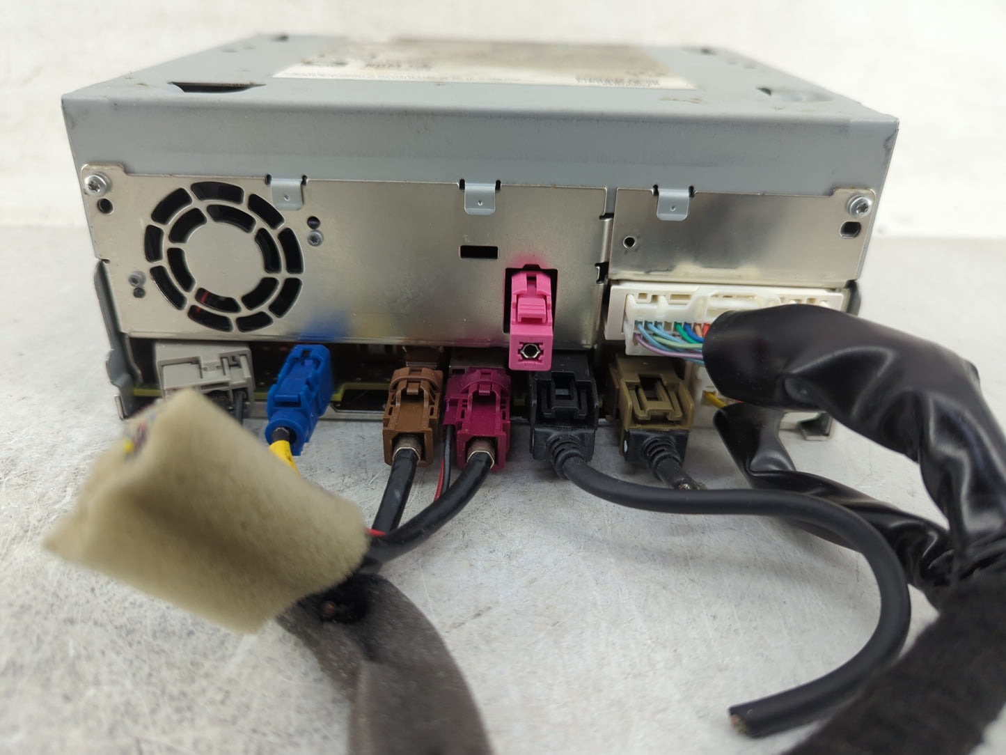 2020 Infiniti Q50 Radio AM FM Cd Player Receiver Replacement P/N:7 505 751 557 2591A 5NA4A Fits Fits 2019 OEM Used Auto Part